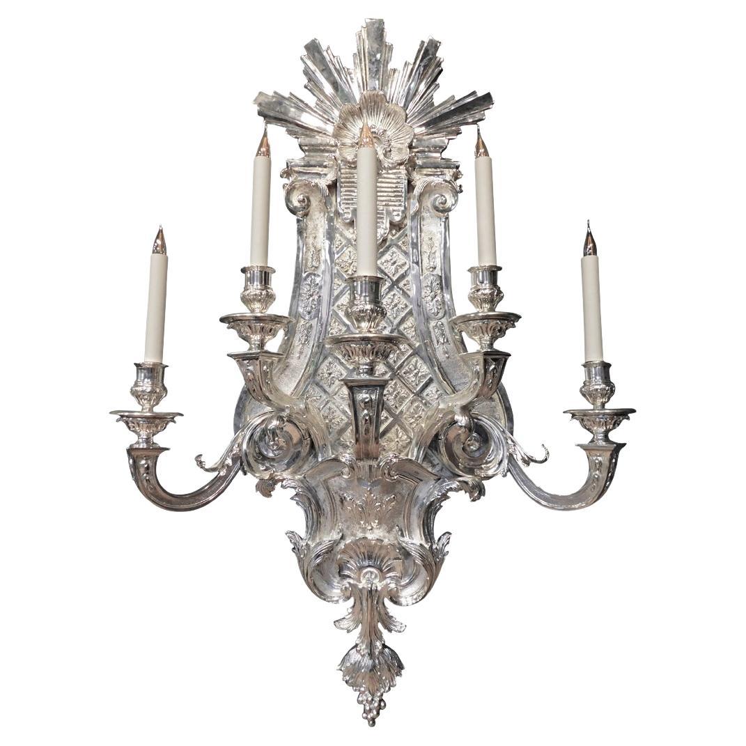 Lampe murale Louis XIV du 17ème siècle à 5 feux en bronze et argent oxydé