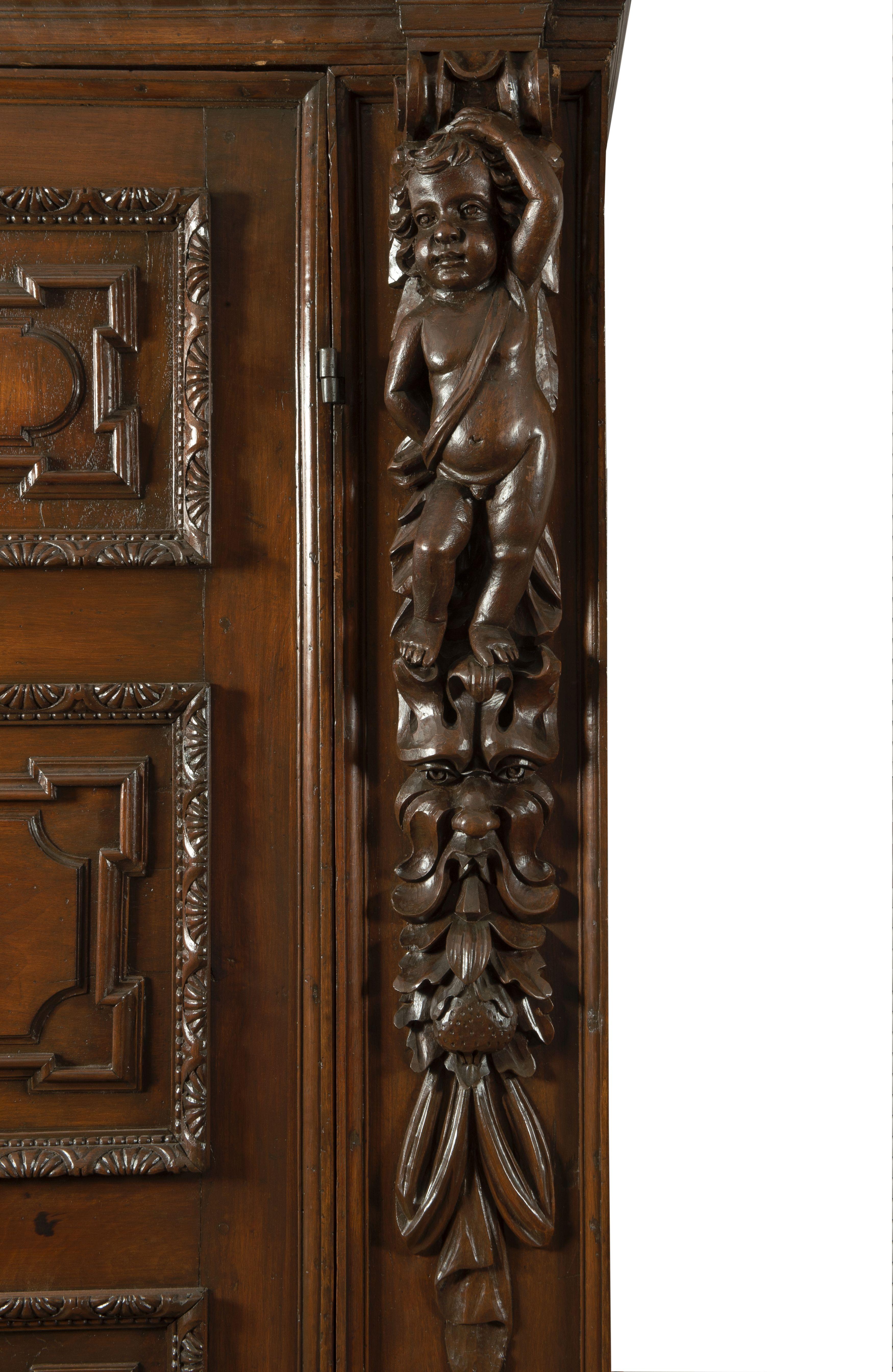 17th Century Louis XIV Walnut Armoire Italian Renaissance Sculptures Brown For Sale 1