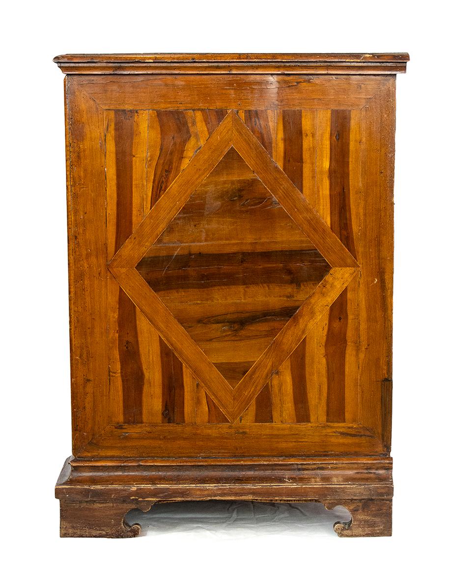 17th Century Louis XIV Walnut Inlay Pair of Italian Chest of Drawers Canterano For Sale 6