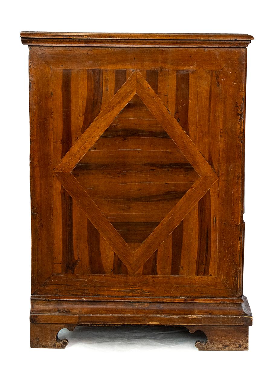 Fruitwood 17th Century Louis XIV Walnut Inlay Pair of Italian Chest of Drawers Canterano For Sale