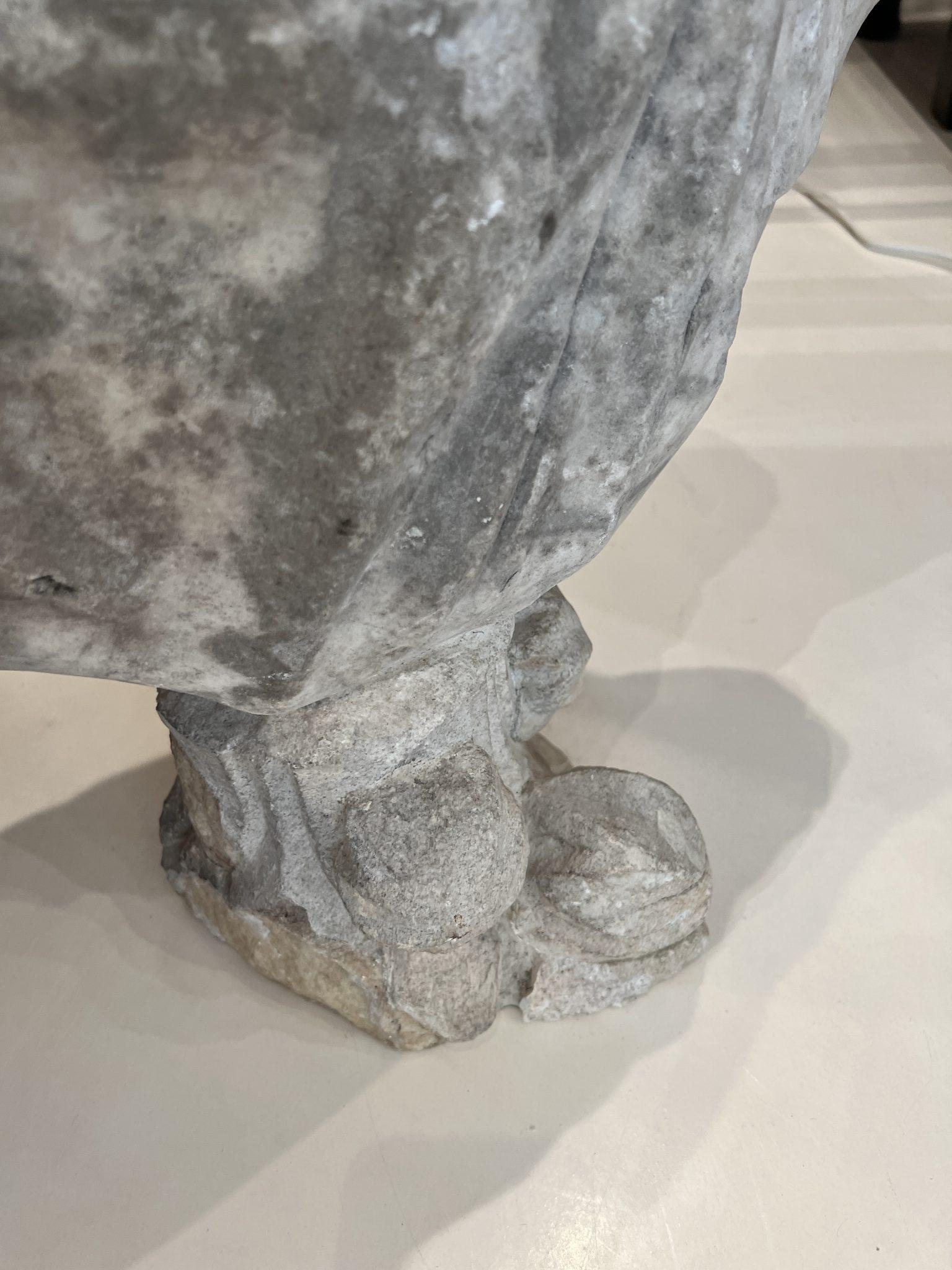 Francese Busto di uomo in marmo del XVII secolo in vendita