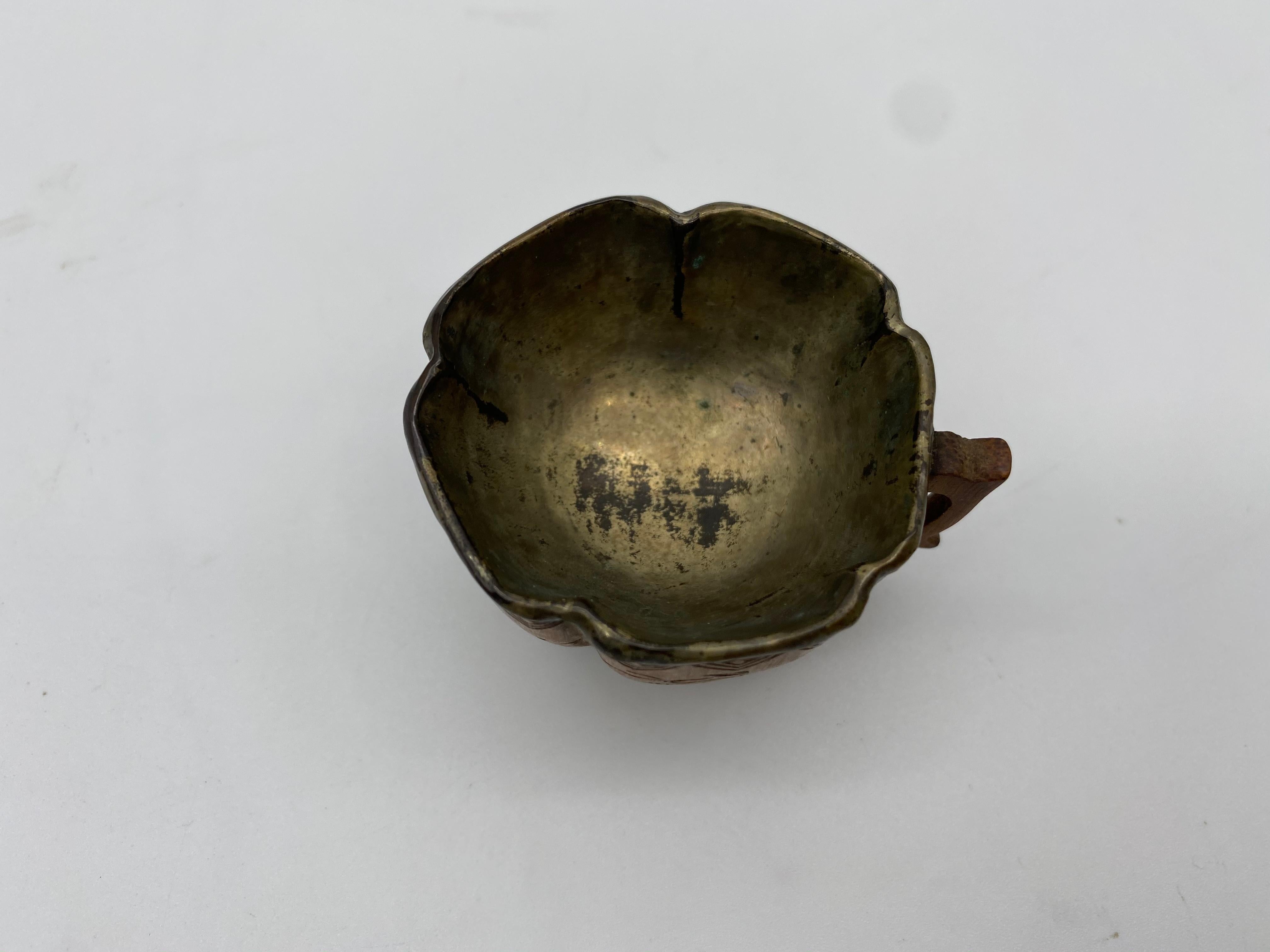 17. Jahrhundert Qing Dynasty Satz von 5 chinesischen Bambus-Teebecher mit Silber Intarsien im Angebot 3