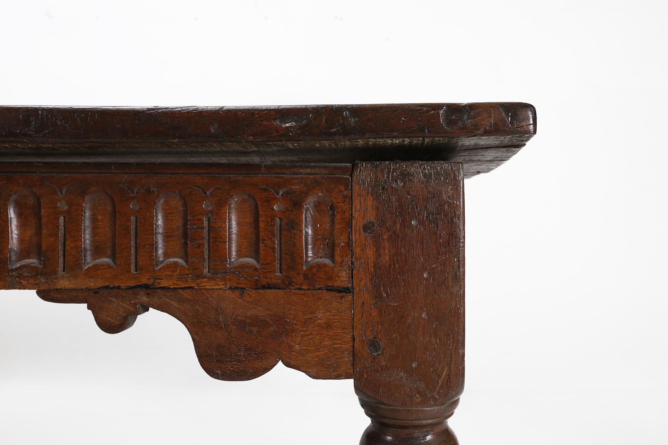 17th Century Monastery Table In Good Condition In Meulebeke, BE