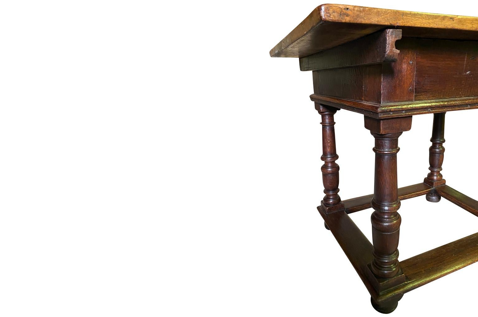 17th Century Money Changer's Table In Good Condition For Sale In Atlanta, GA