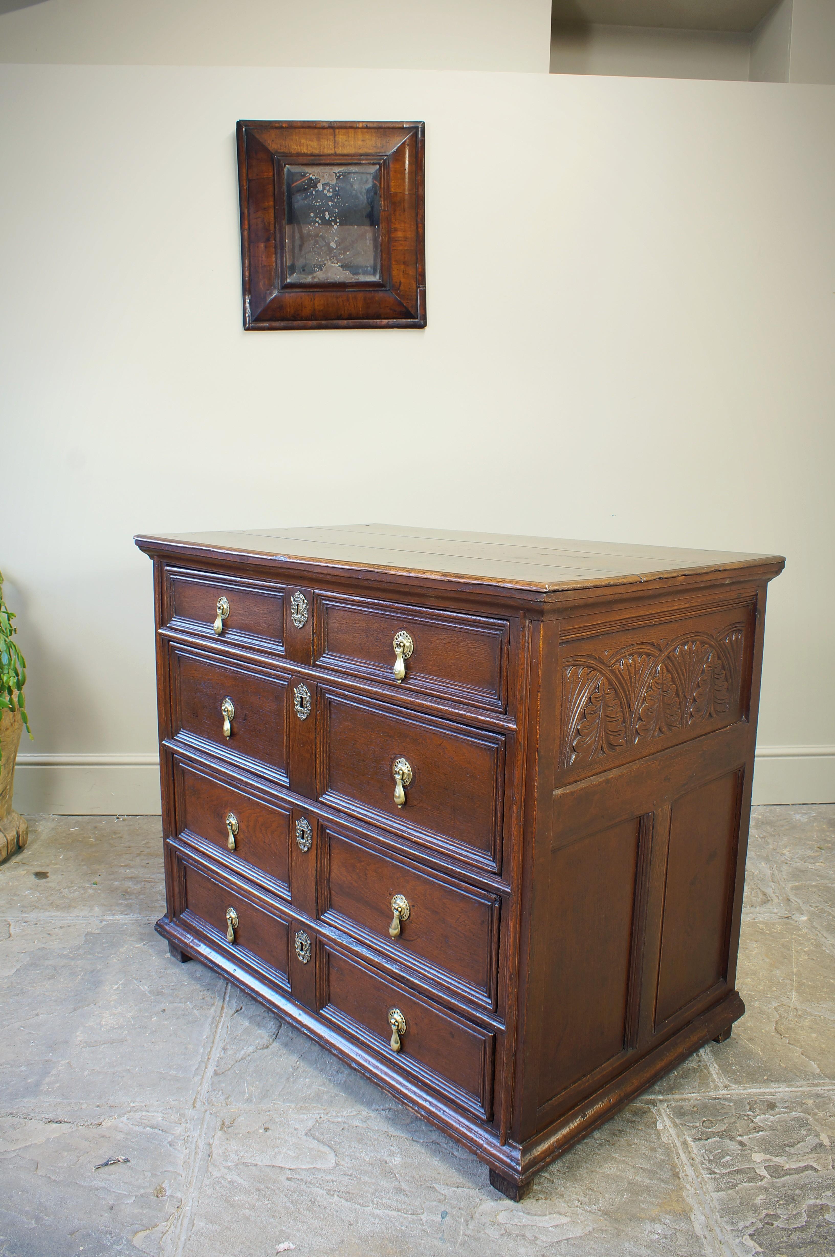 17th Century Moulded Oak Chest Of Drawers. For Sale 2