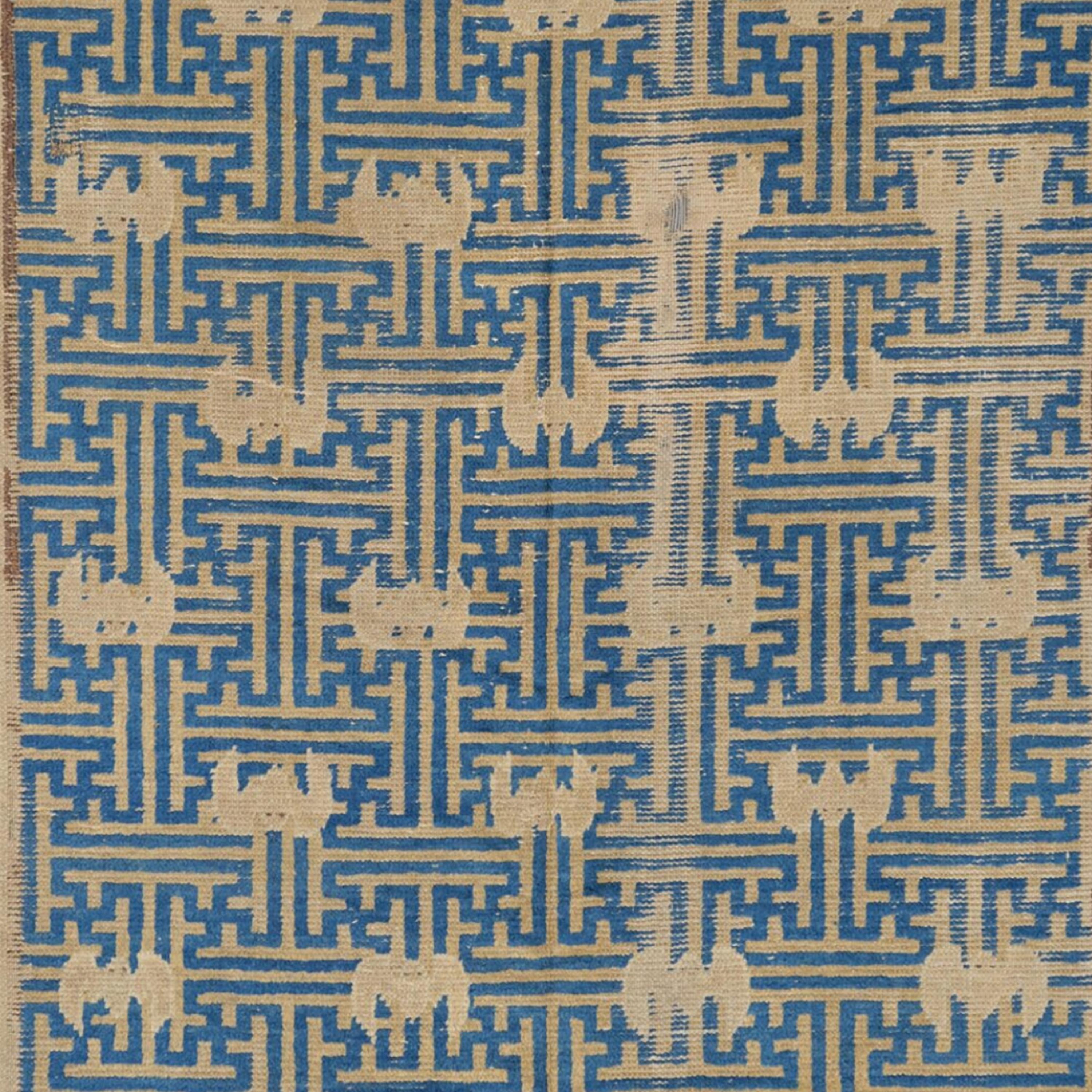 Ningxia-Teppichfragment aus dem 17. Jahrhundert – Antikes chinesisches Teppichfragment (Zentralasiatisch) im Angebot