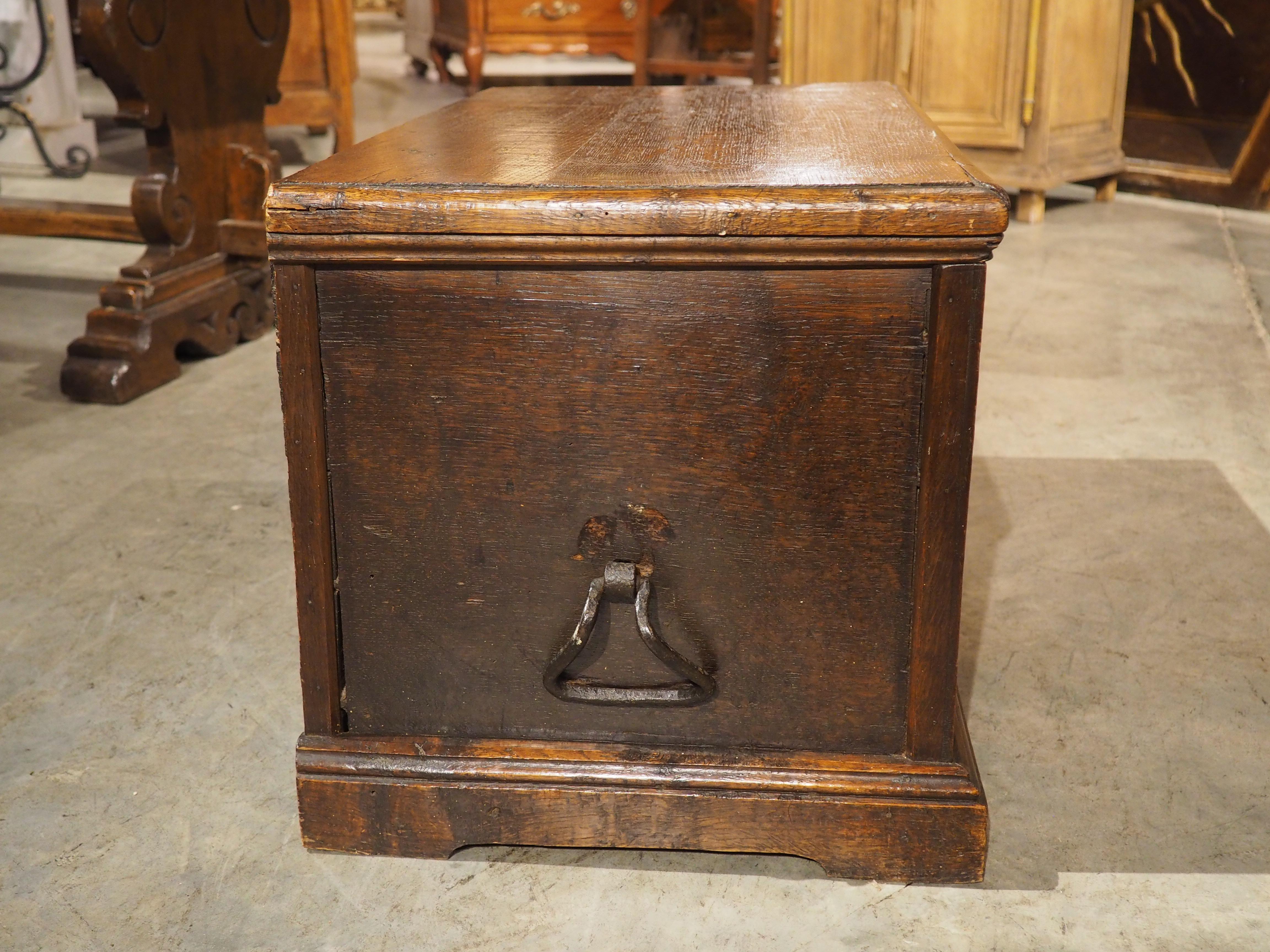 17th Century Northern France Wedding Chest in Carved Oak For Sale 8
