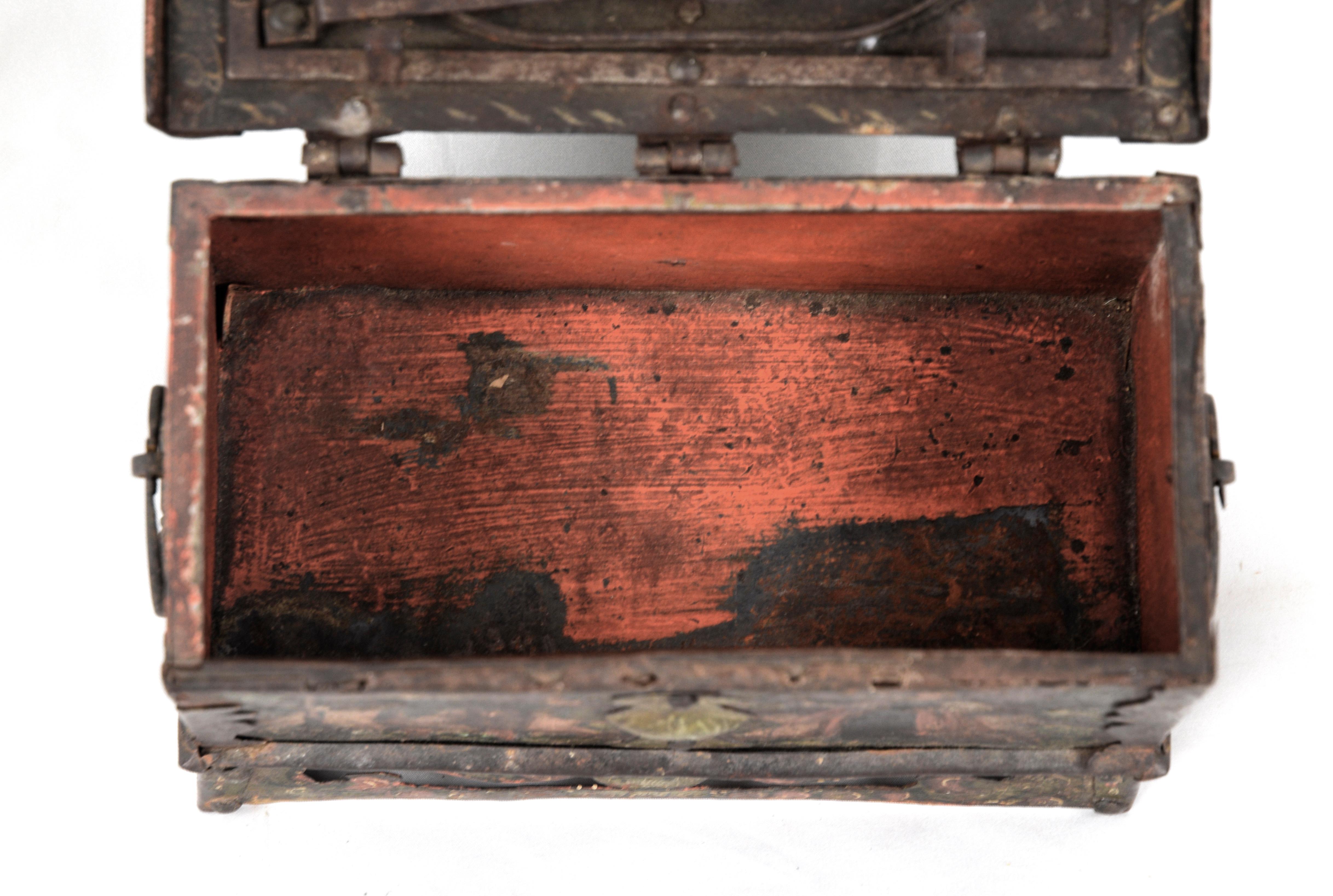 17th Century Nuremberg, German Iron Strongbox Jewels Casket For Sale 3