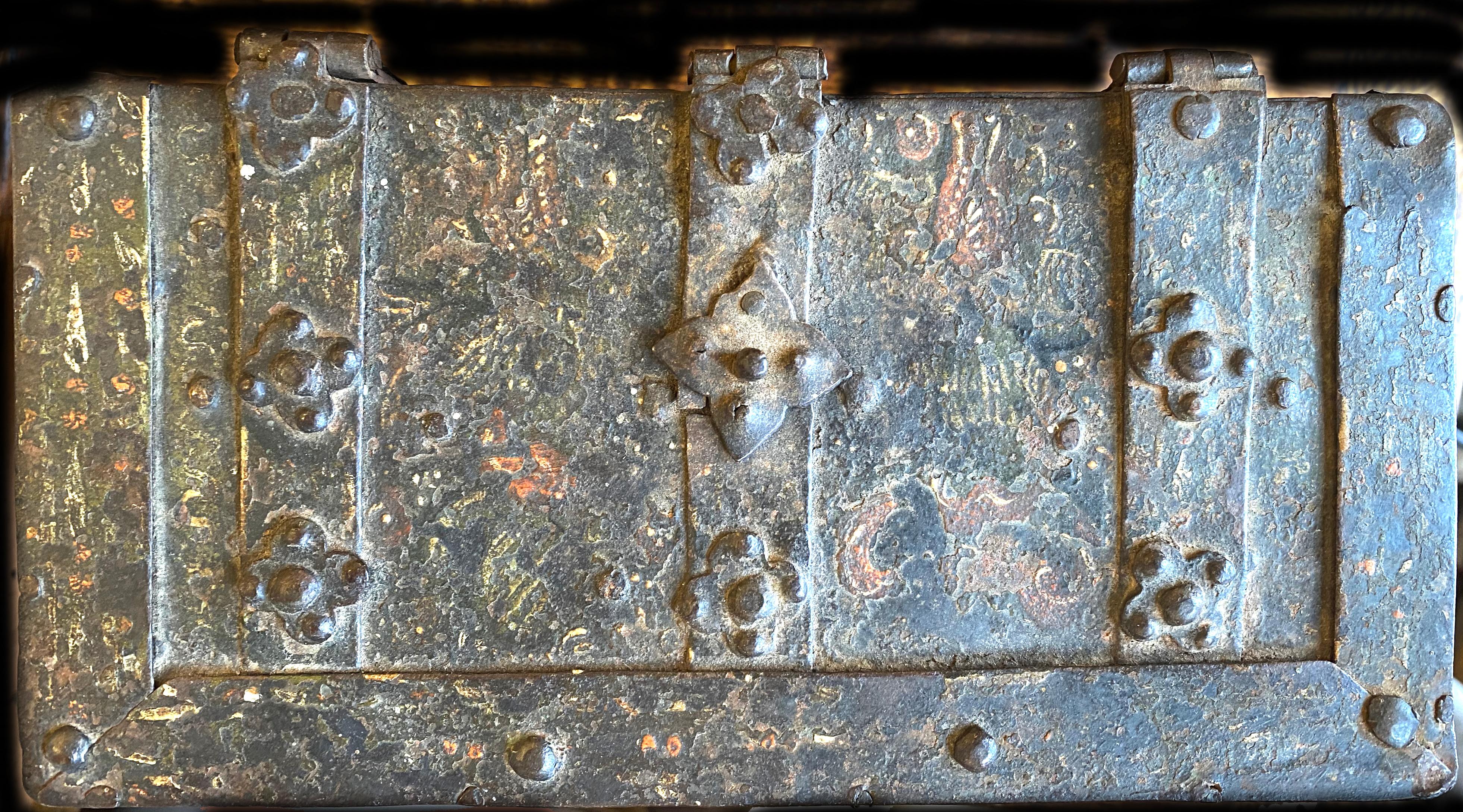 17th Century Nuremberg, German Iron Strongbox Jewels Casket For Sale 1