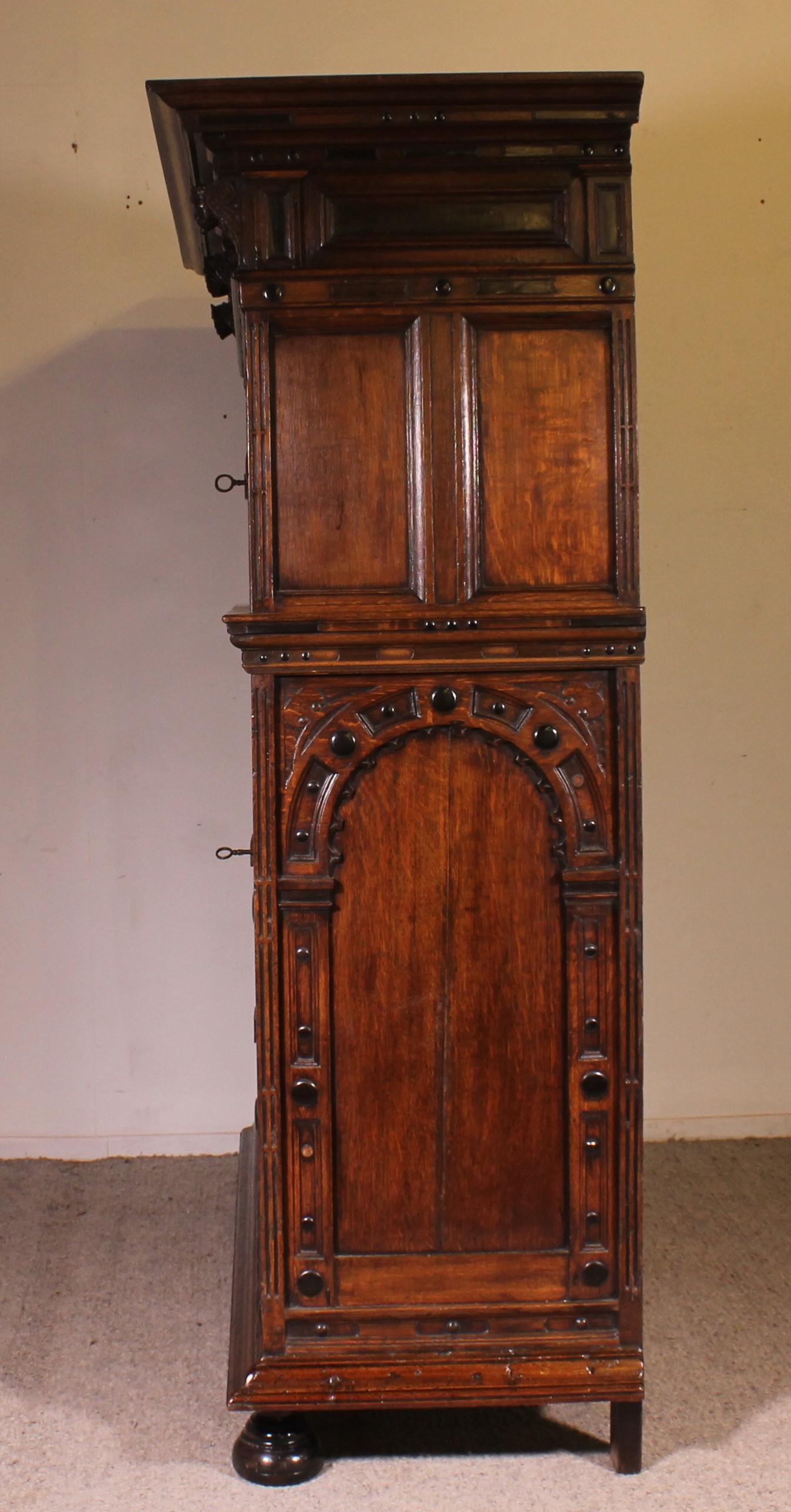 Buffet à 4 portes en chêne et ébène du 17ème siècle - Pays-Bas en vente 6
