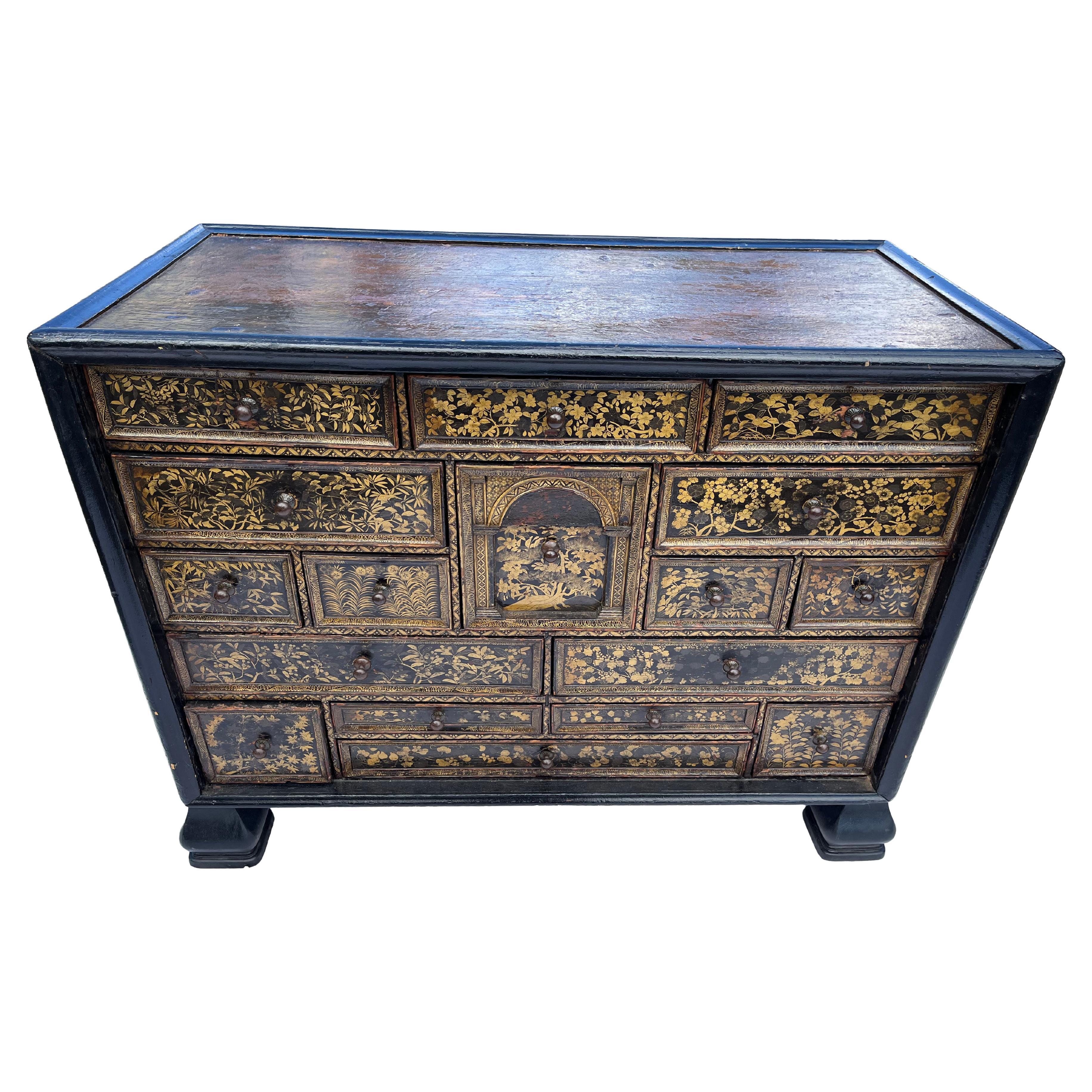 17th Century Oak and Pine Urushi Nanban-style Japanese Export Chest For Sale
