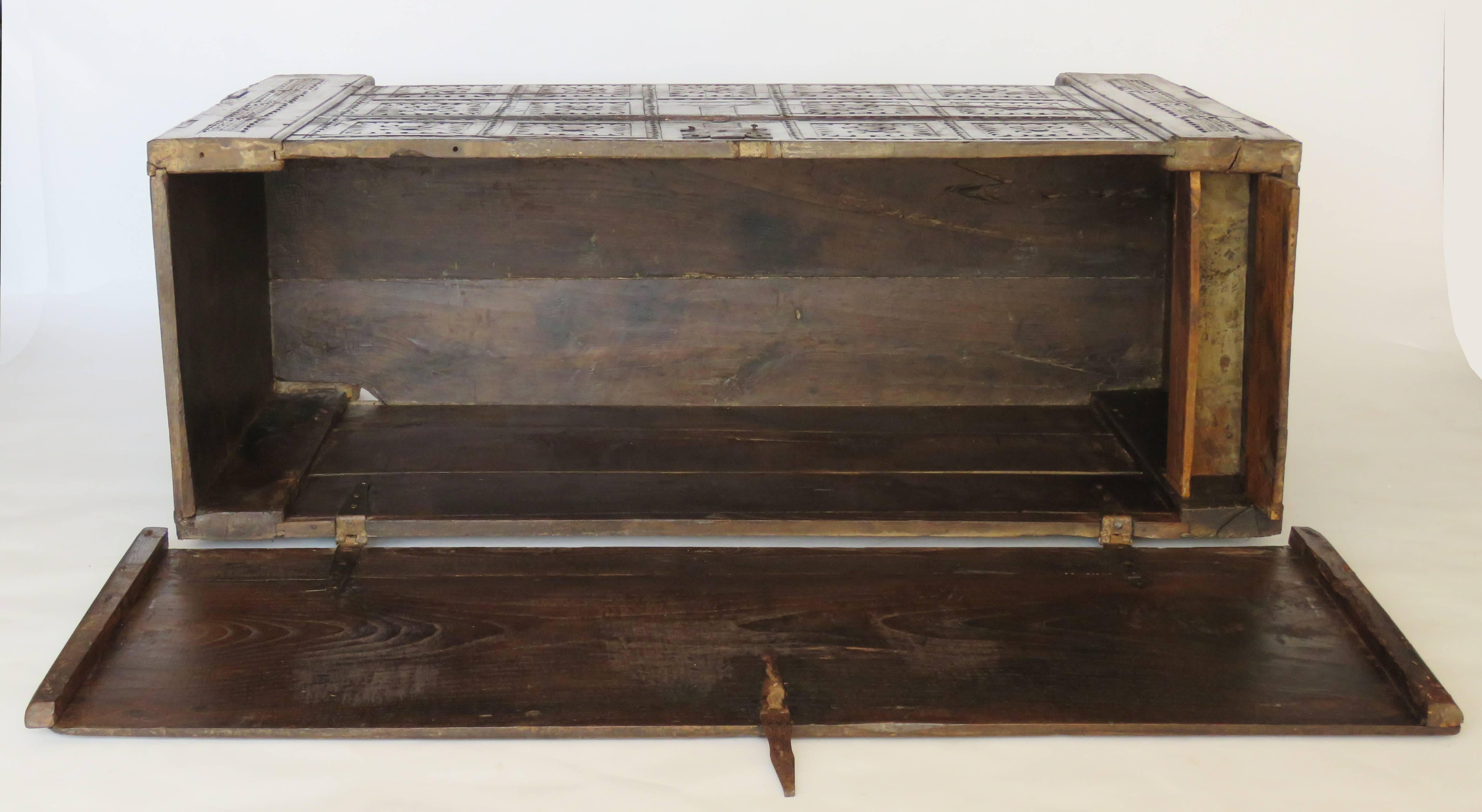17th Century Oak Coffer, Trunk, Chest of Arms For Sale 1