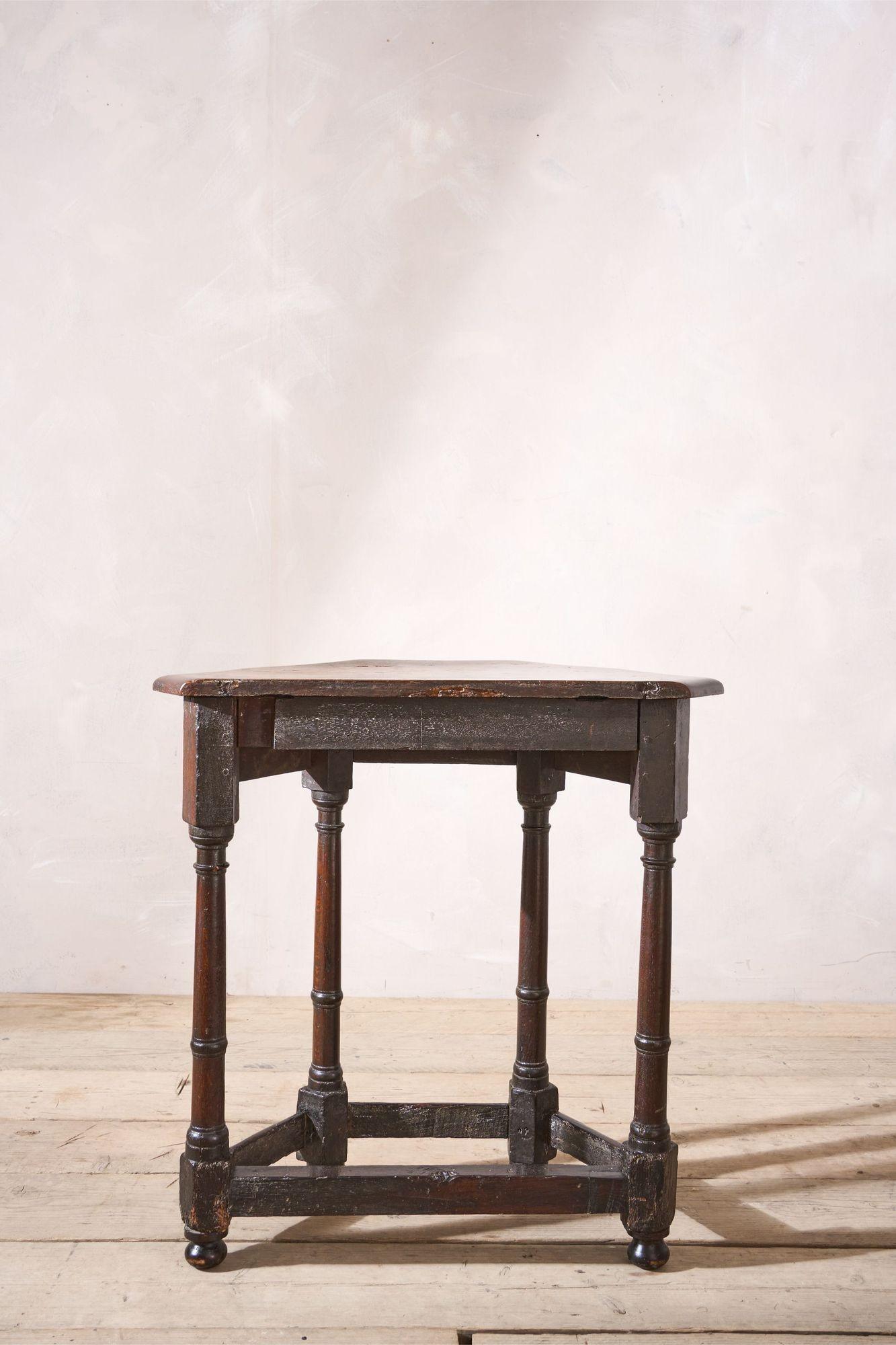 Crédence en Oak du 17ème siècle en vente 7
