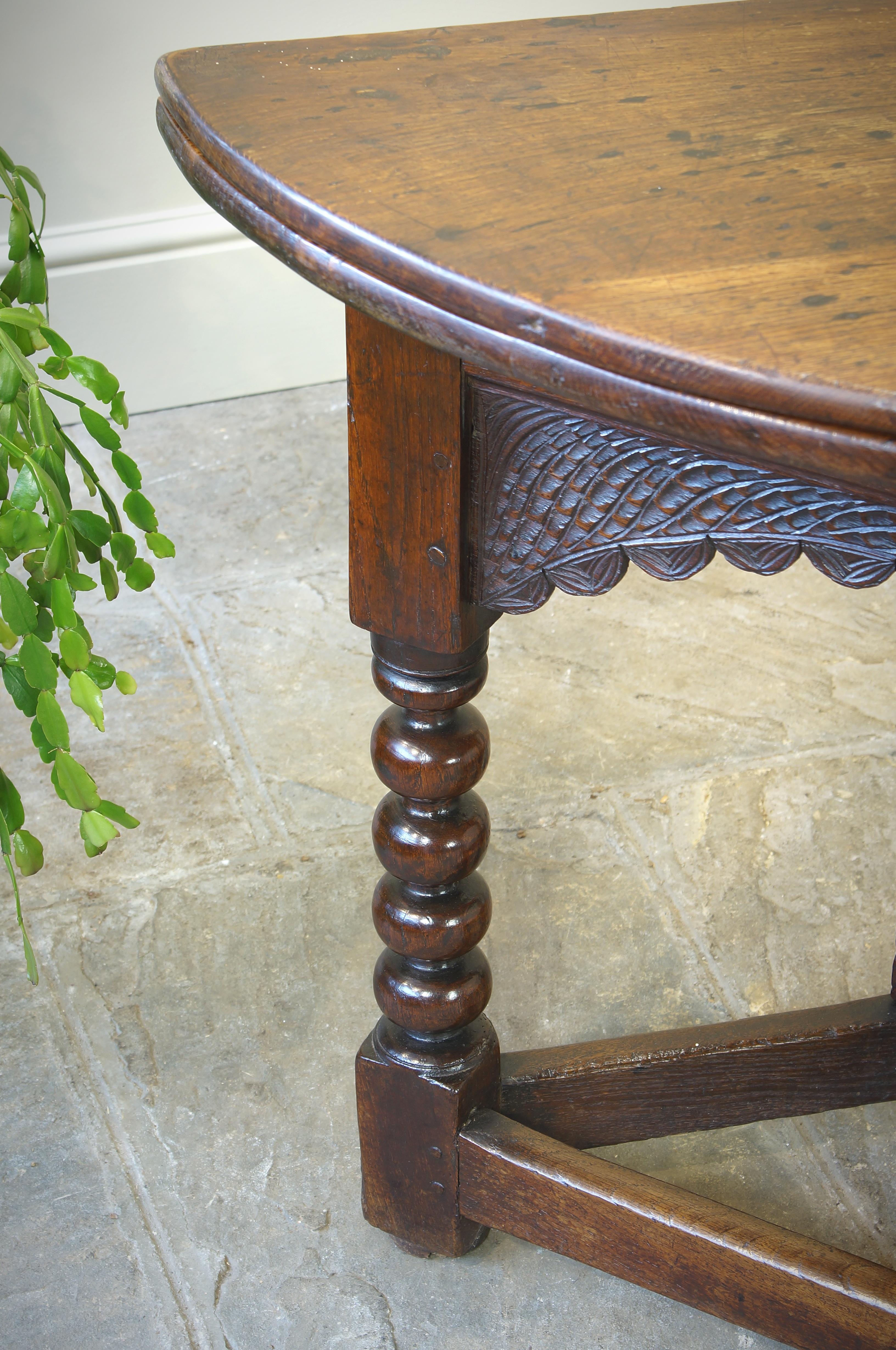 British 17th Century Oak Credence Table. For Sale