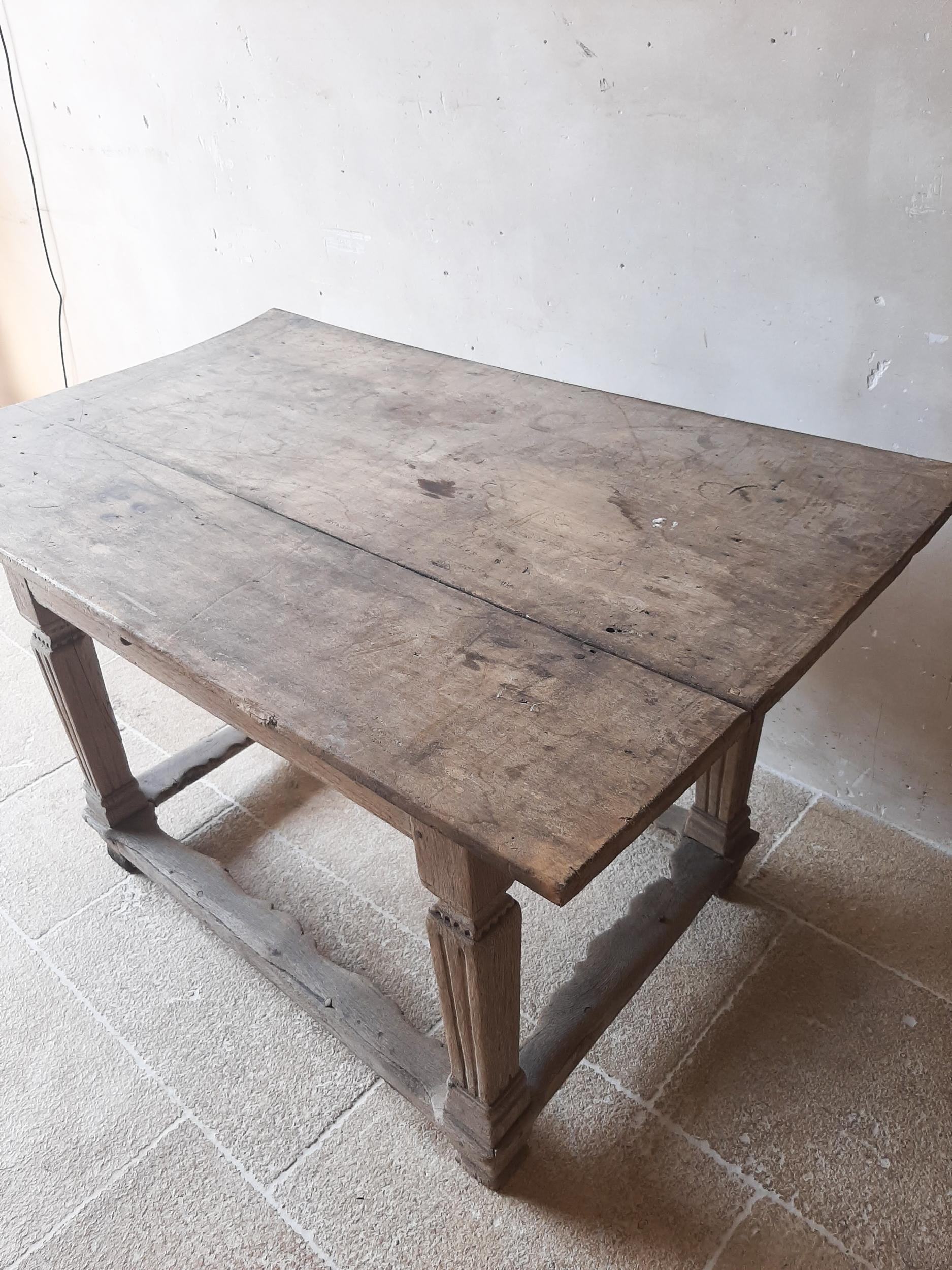 Mesa de Pago Holandesa de Roble del Siglo XVII en venta 4