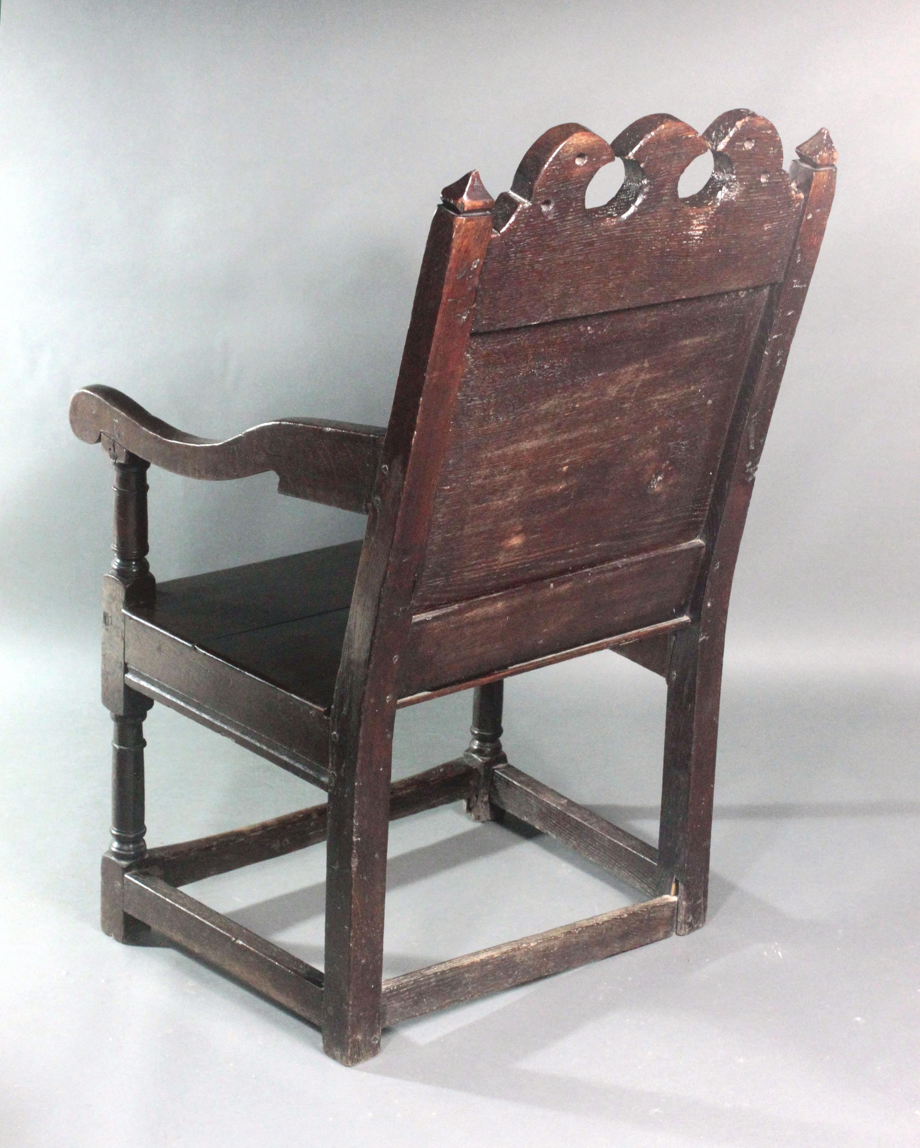 Wainscot-Stuhl aus Eichenholz, 17. Jahrhundert (Spätes 17. Jahrhundert) im Angebot