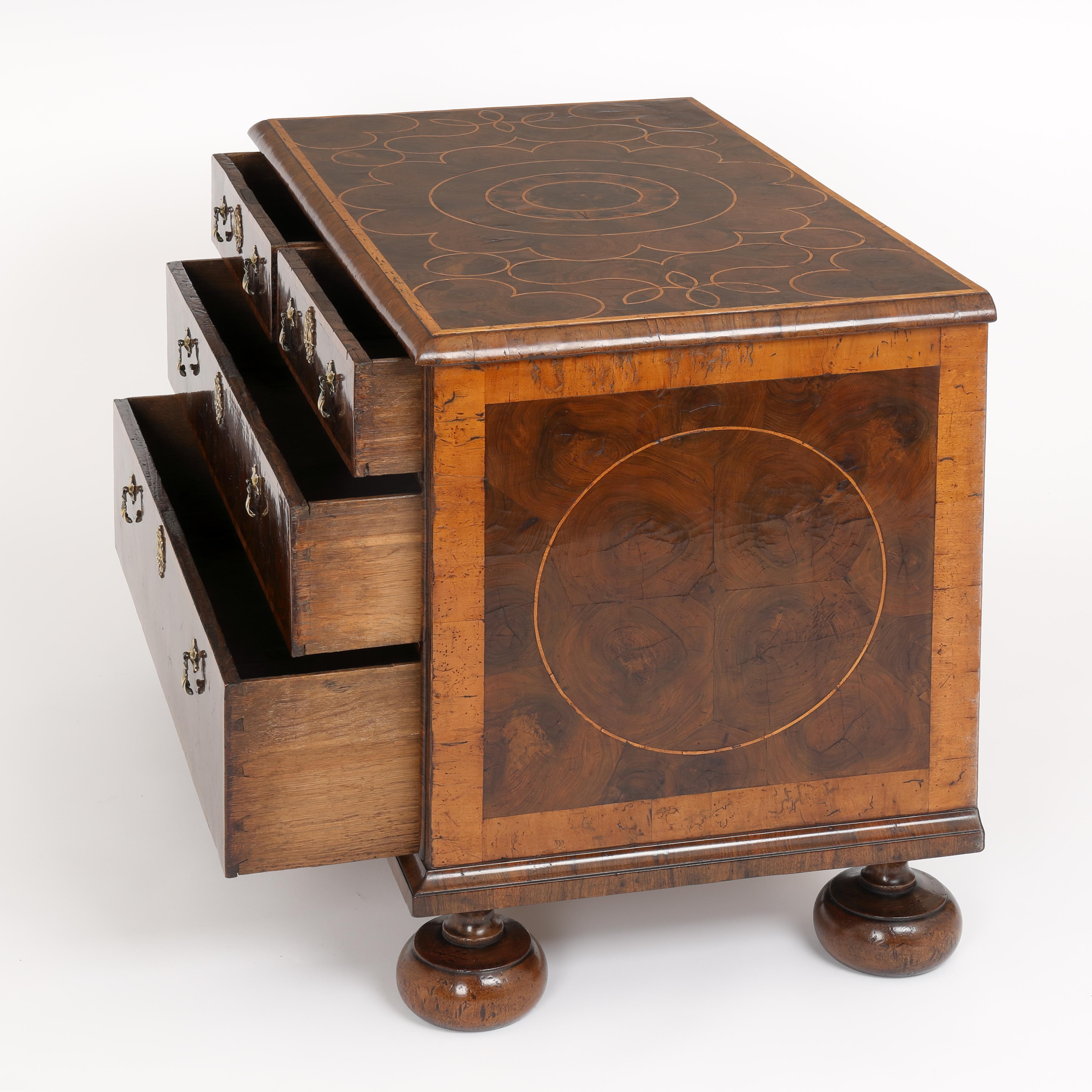 European 17th Century Oyster Laburnum Low Chest of drawers For Sale