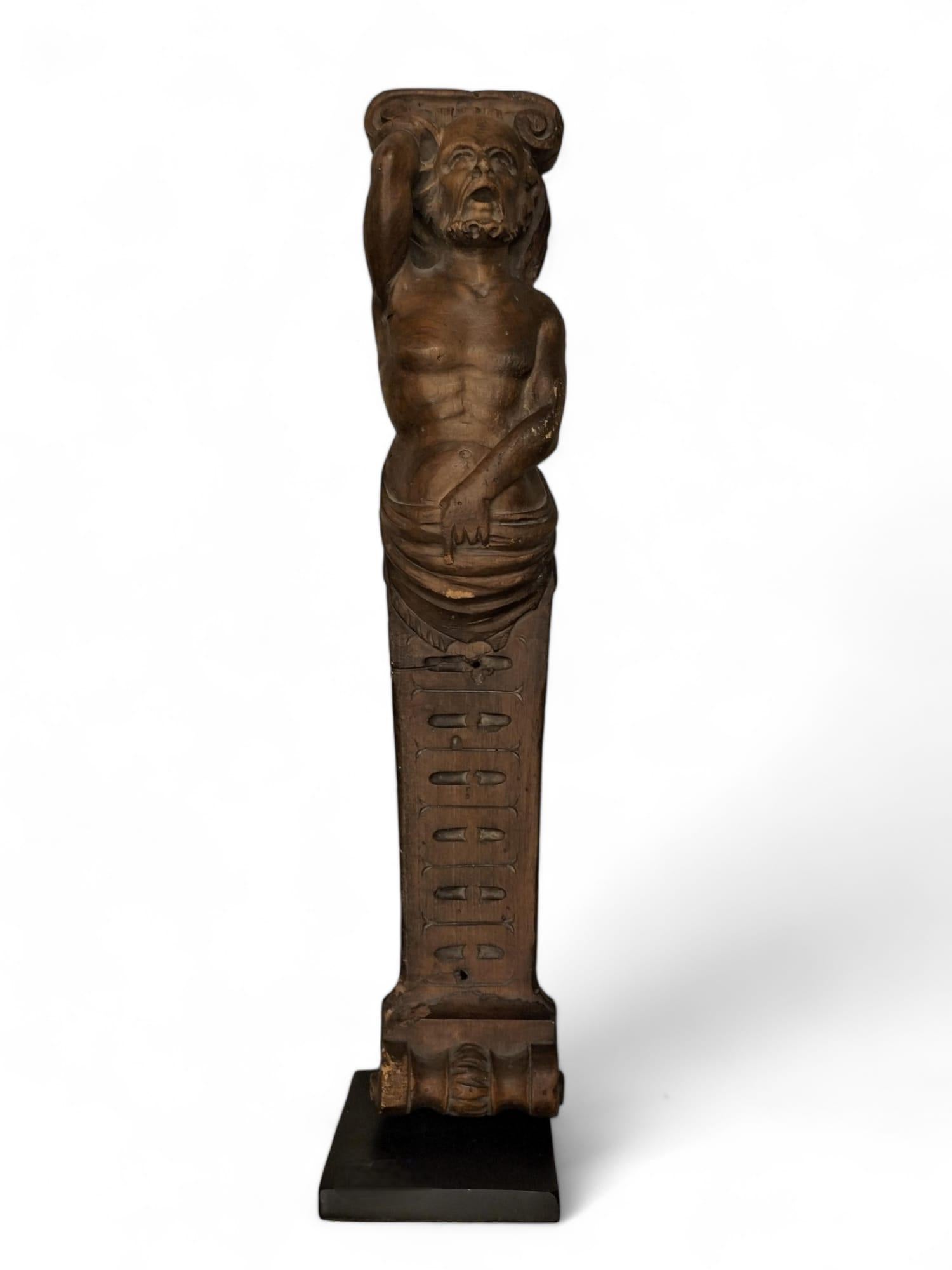 17. Jahrhundert Paar französische Karyatiden in Wood (Barock) im Angebot