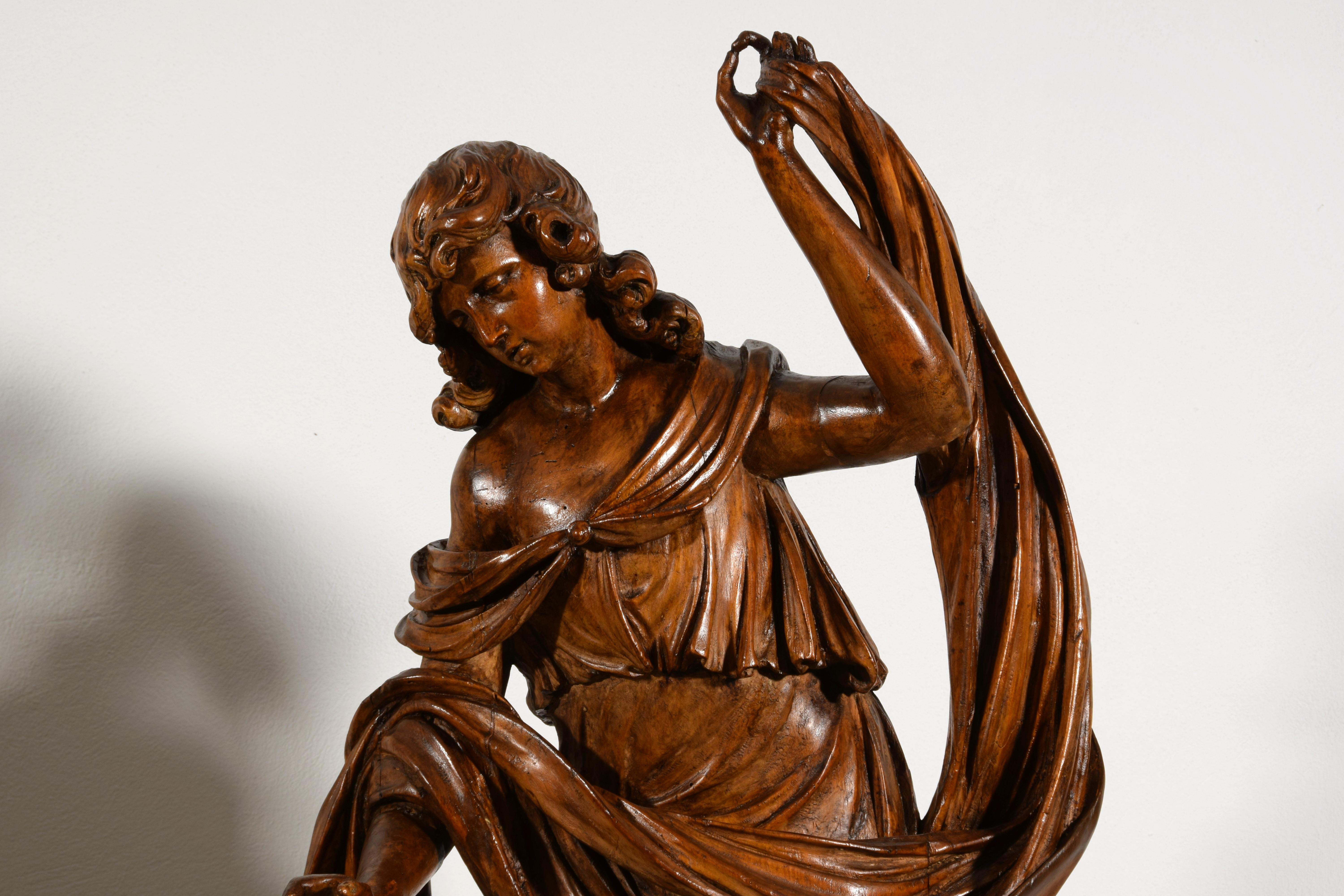 Siglo XVII, Pareja de esculturas barrocas italianas de nogal en venta 13