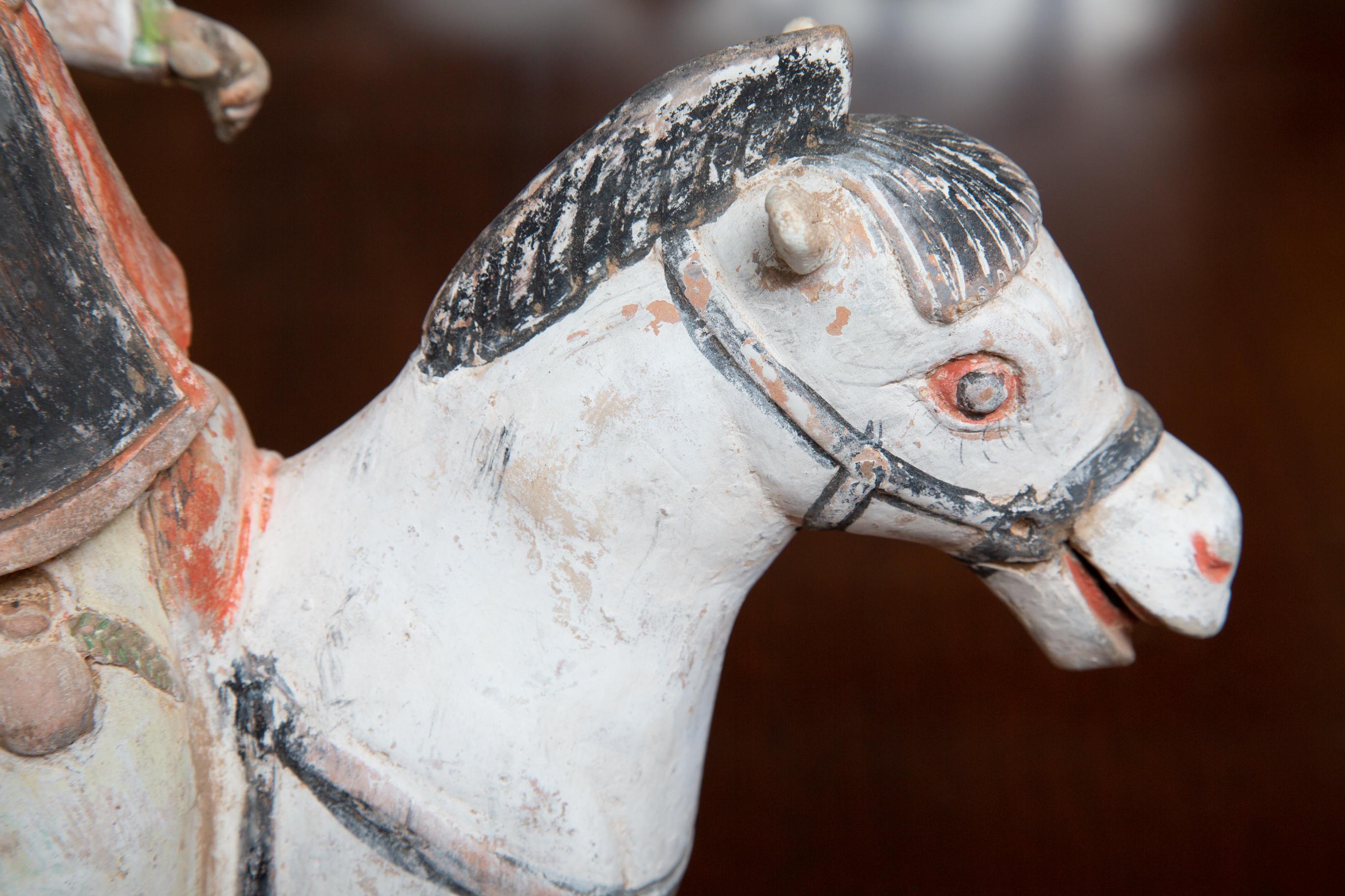 Ming 17th Century Pair of Painted Terra Cotta Chinese Gentlemen on Horses For Sale