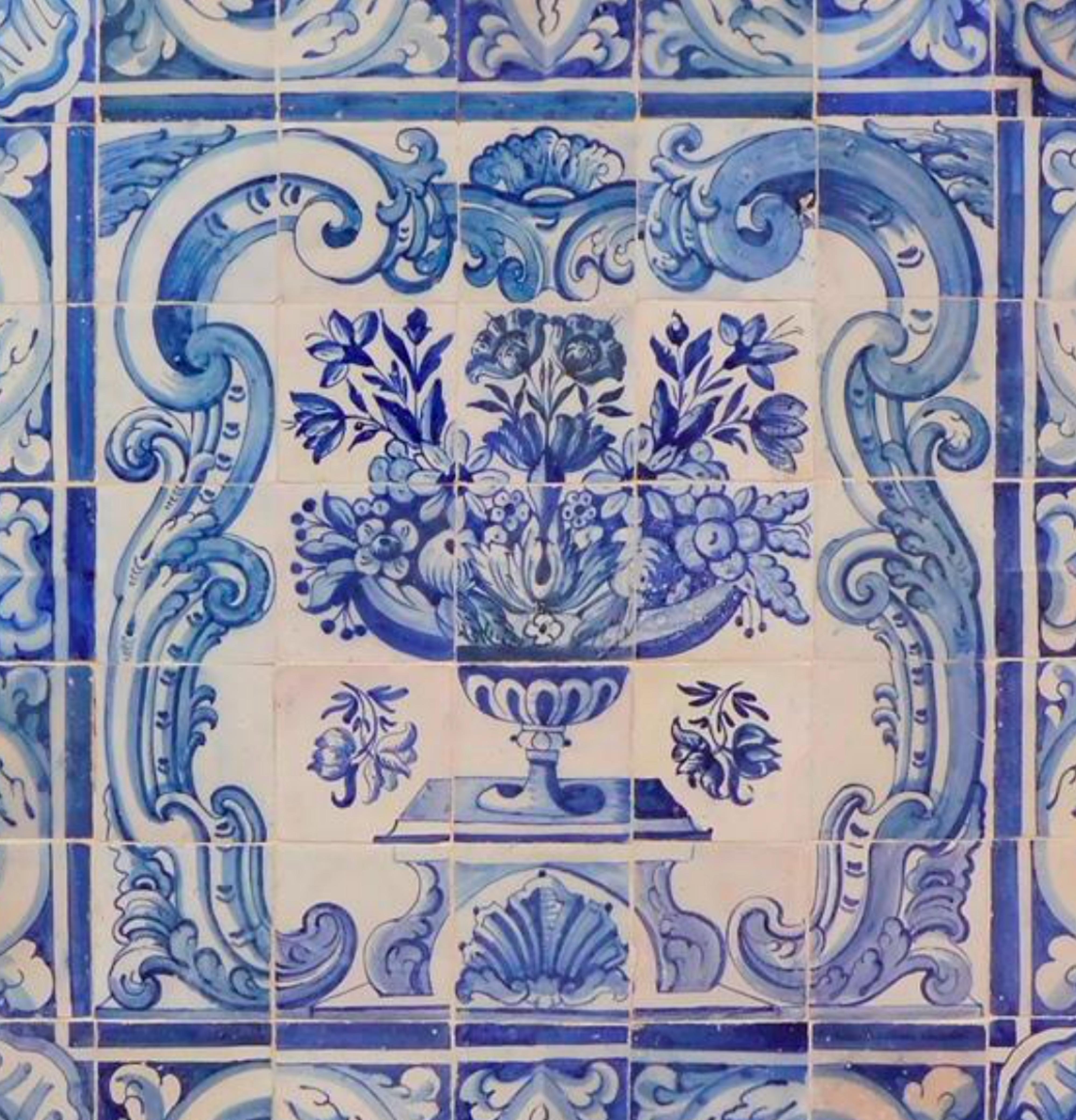 Baroque Panneau portugais du 17ème siècle « Azulejos » « Vase » en vente