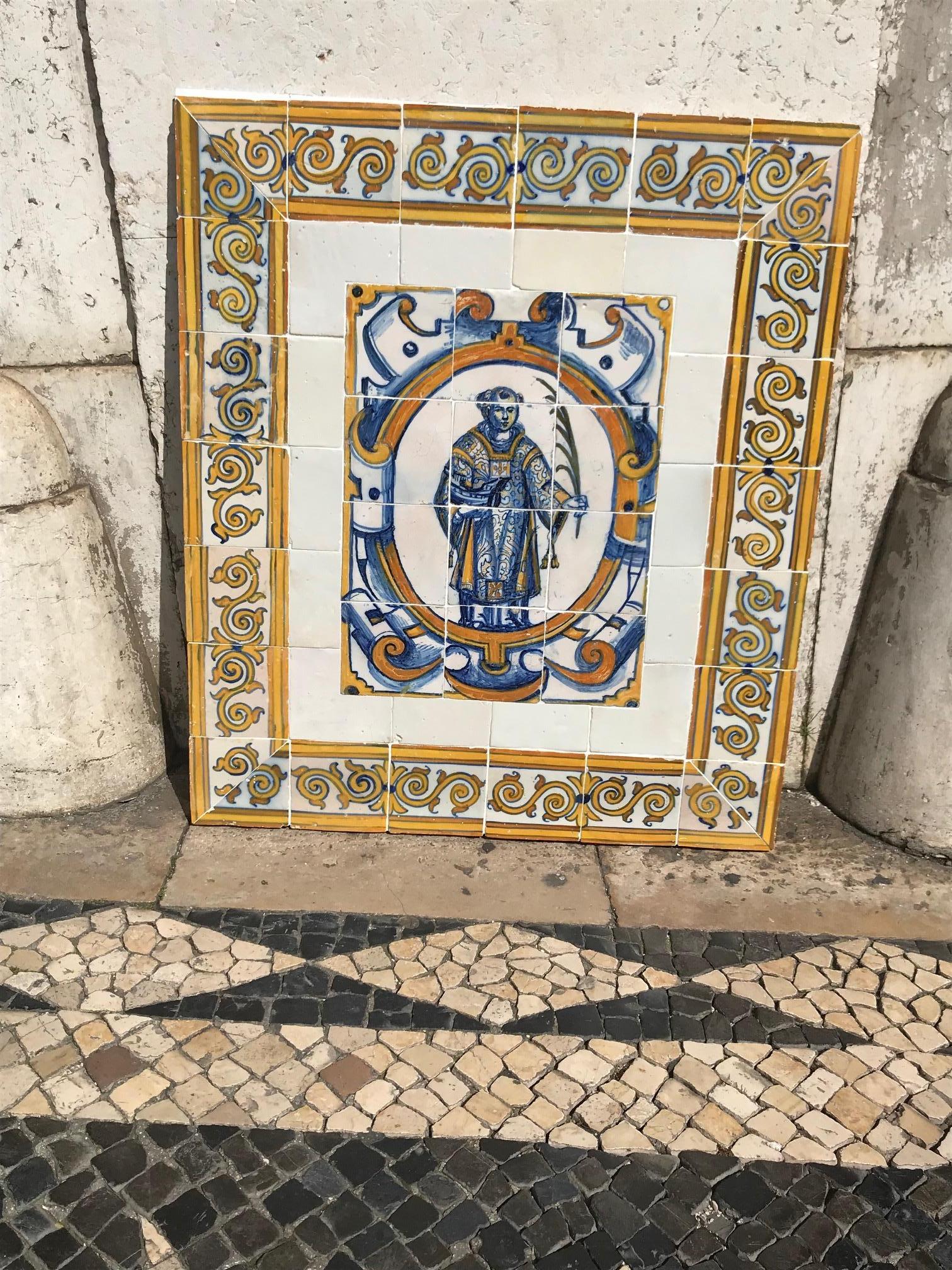 Renaissance 17th Century  polychrome Portuguese Azulejos with Saint Vincent For Sale