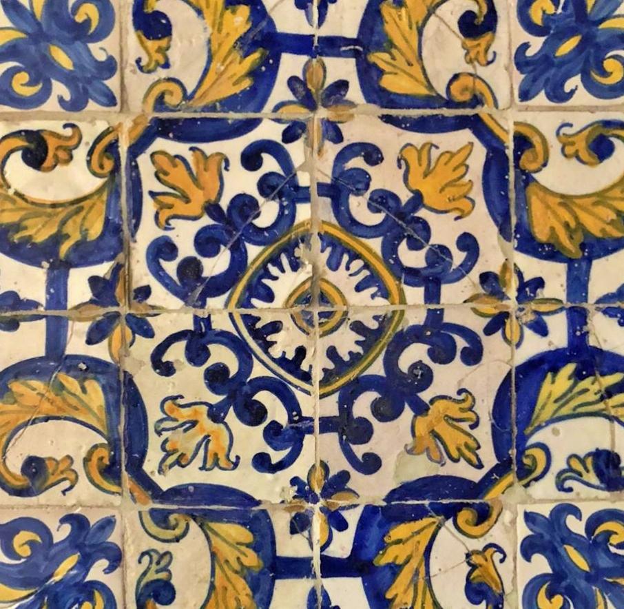 Portugiesische Kachelwand aus dem 17. Jahrhundert (Barock) im Angebot