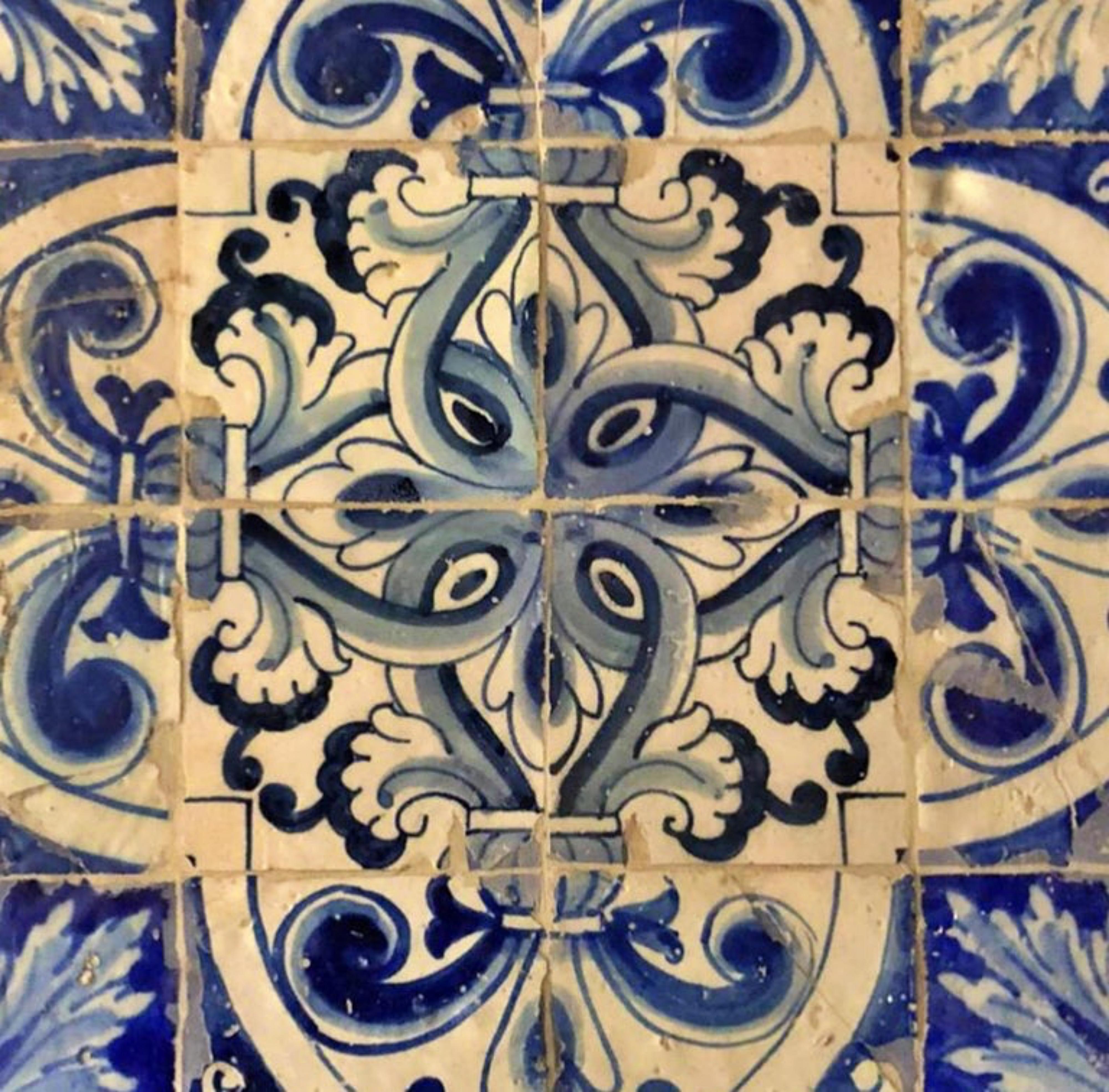 Portugiesische Kachelplatte aus dem 17. Jahrhundert (Barock) im Angebot