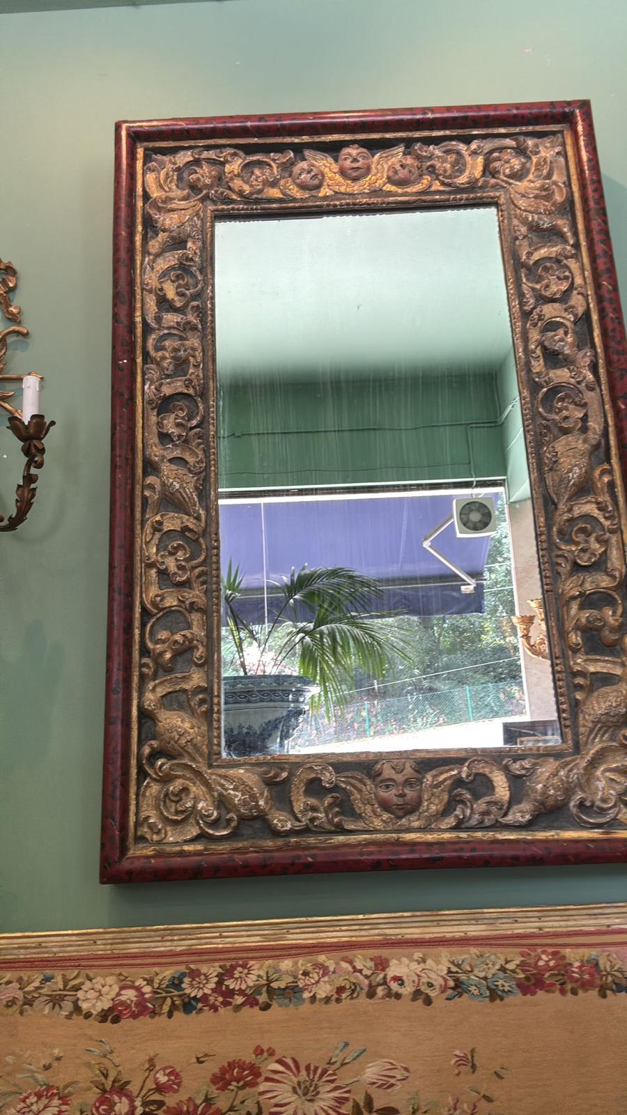 Miroir en bois portugais du 17e siècle en vente 4