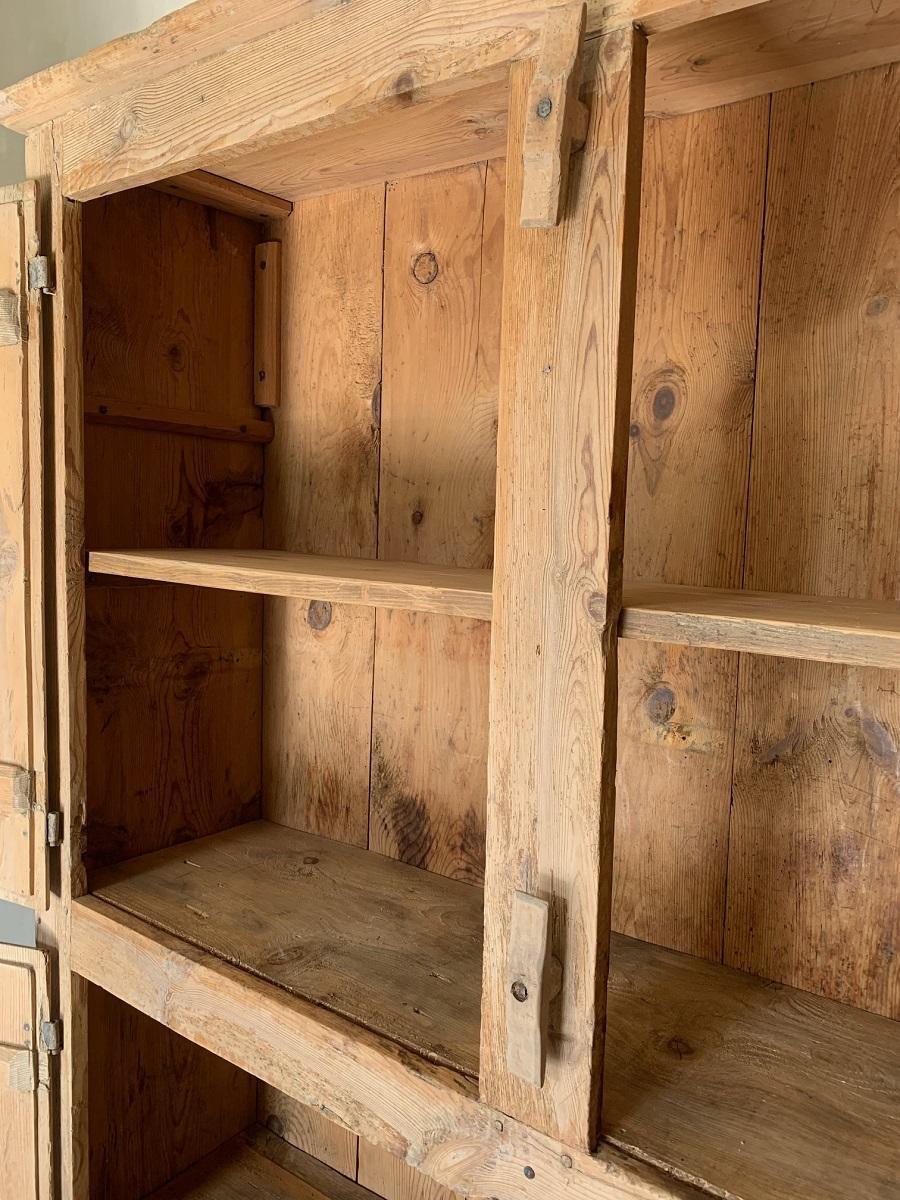 17th Century Primitive Cupboard 7