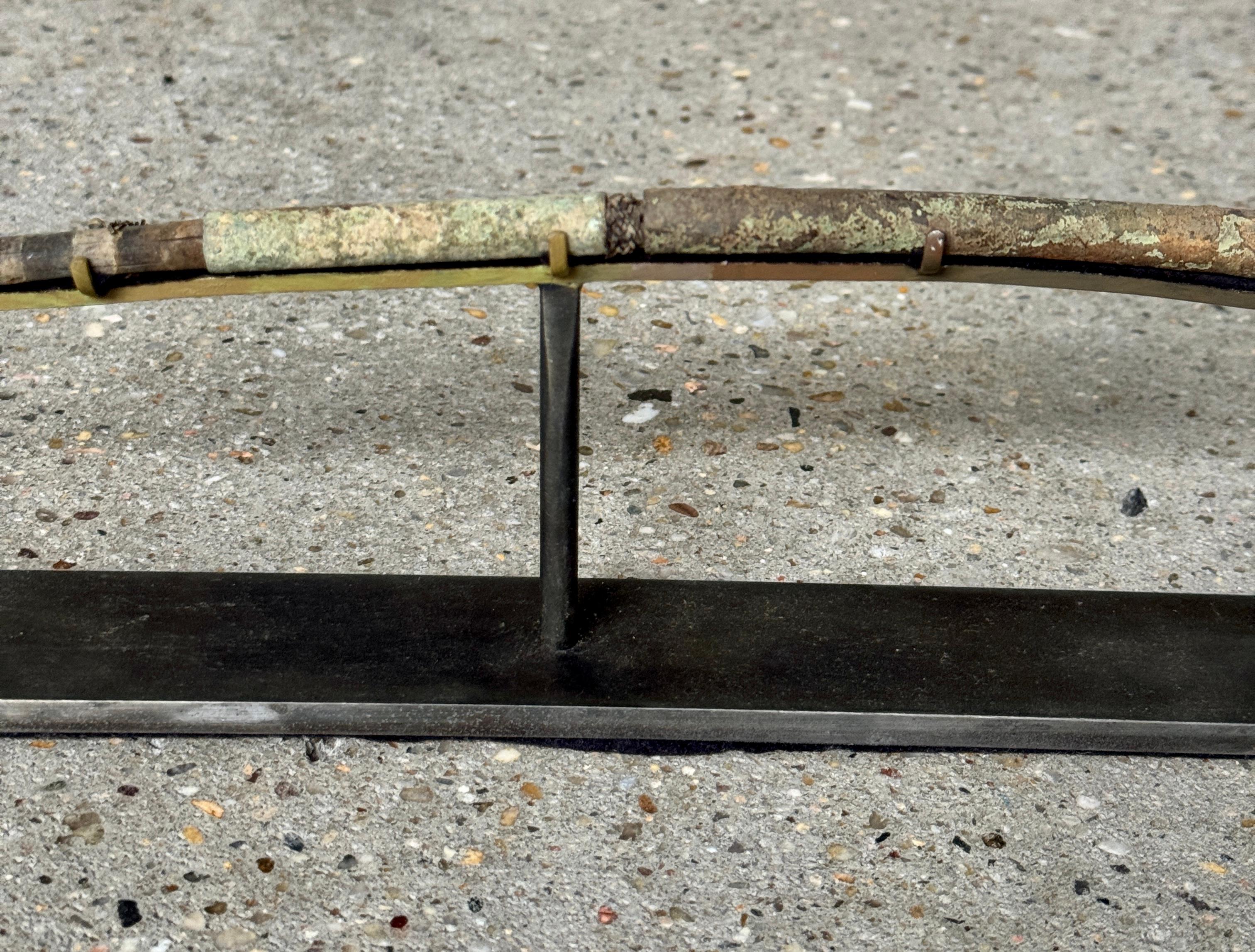 Rare pipe à tabac médiévale d'Asie du Sud-Est du 17e siècle en vente 4