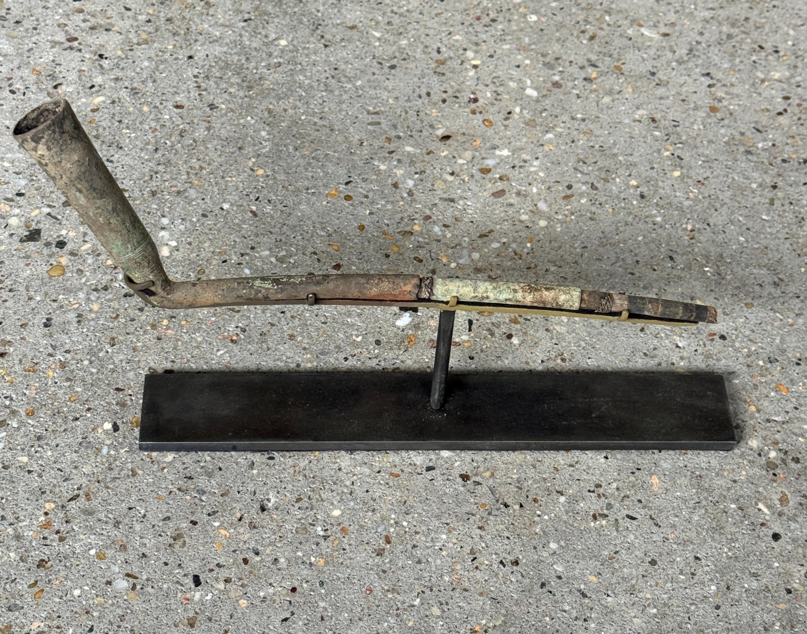 Rare pipe à tabac médiévale d'Asie du Sud-Est du 17e siècle en vente 10