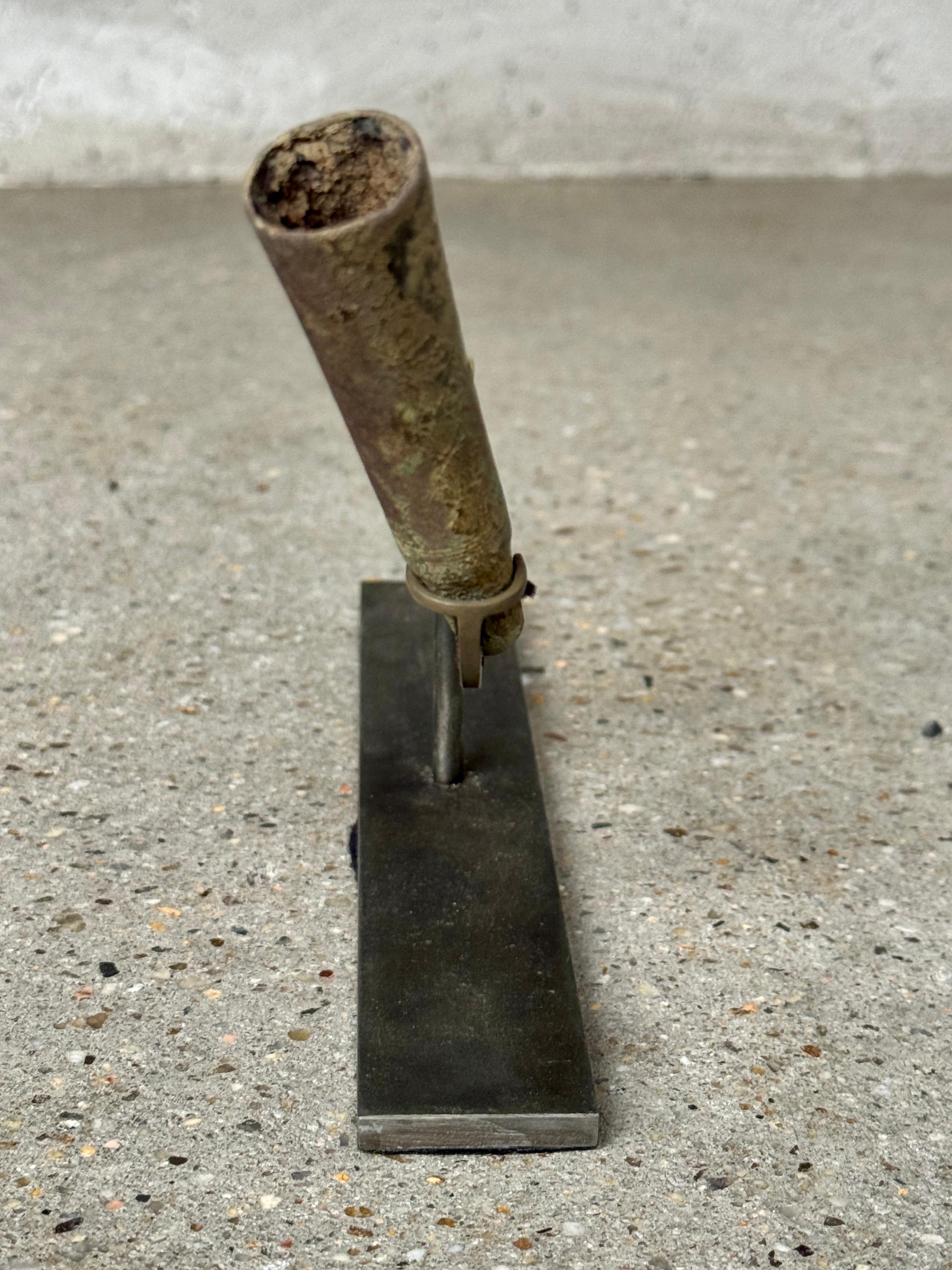Bronze Rare pipe à tabac médiévale d'Asie du Sud-Est du 17e siècle en vente