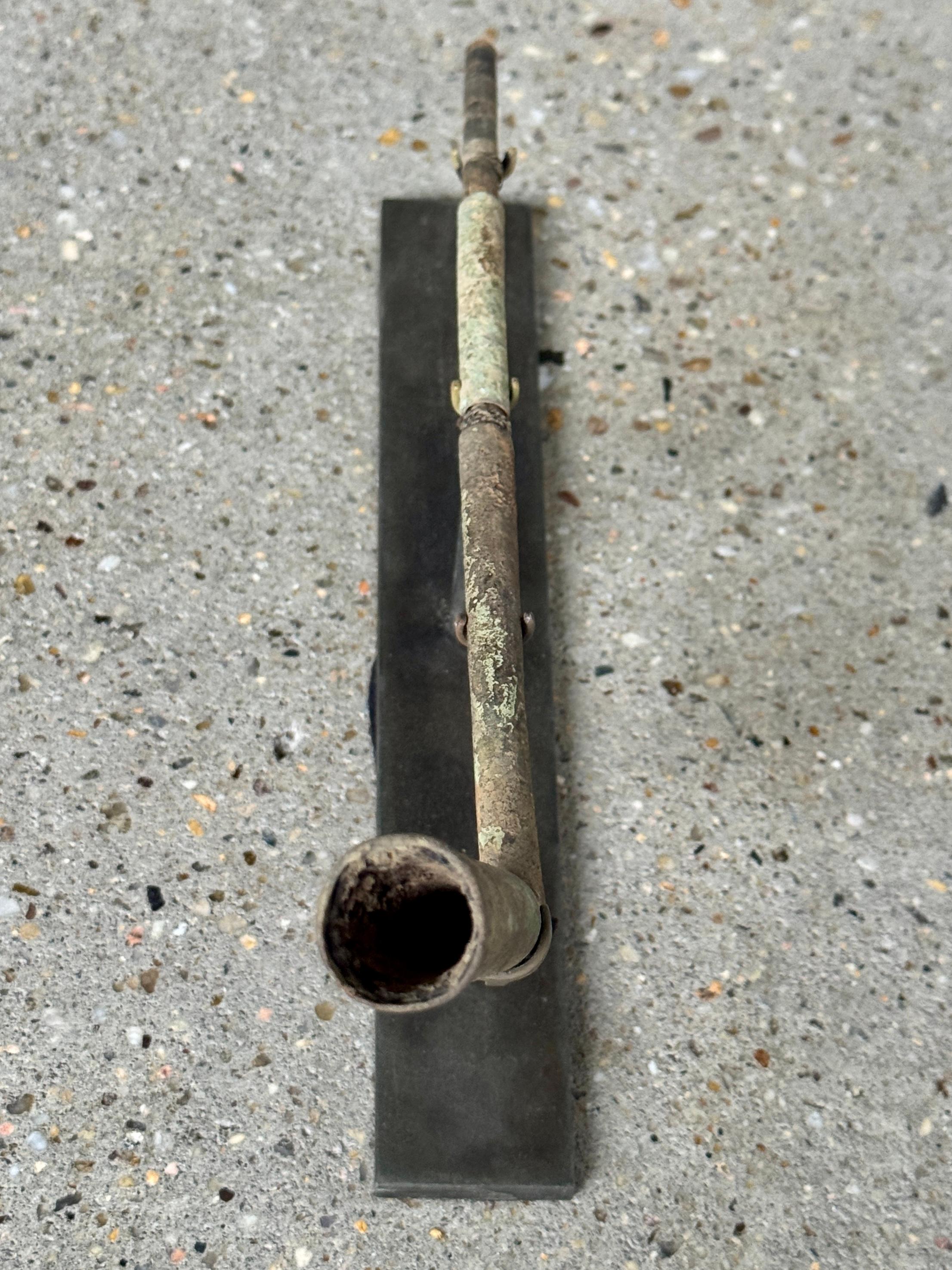 Rare pipe à tabac médiévale d'Asie du Sud-Est du 17e siècle en vente 2