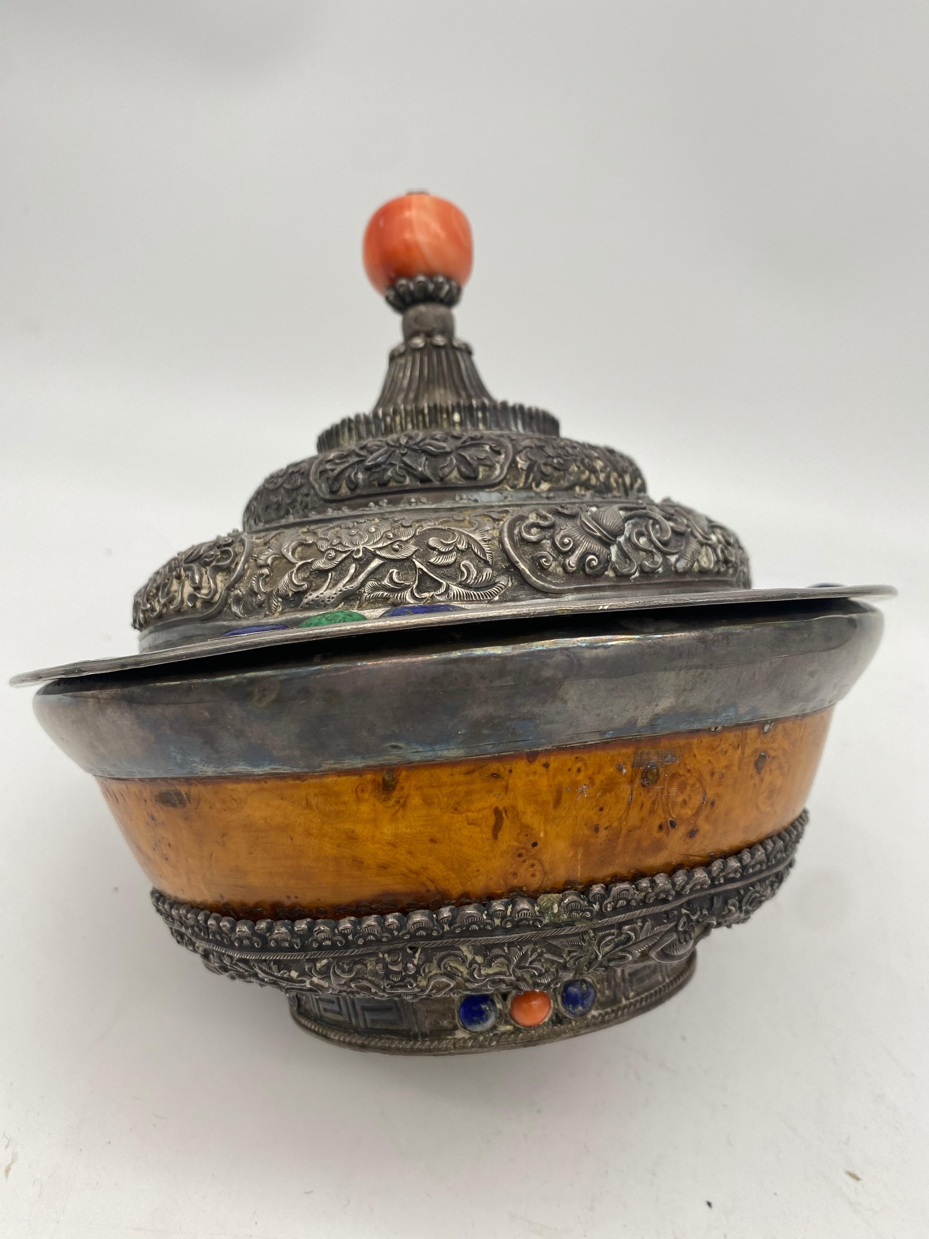 17th Century Rare Tibetan Silver Mounted Brul Covered Bowl with Coral For Sale 11