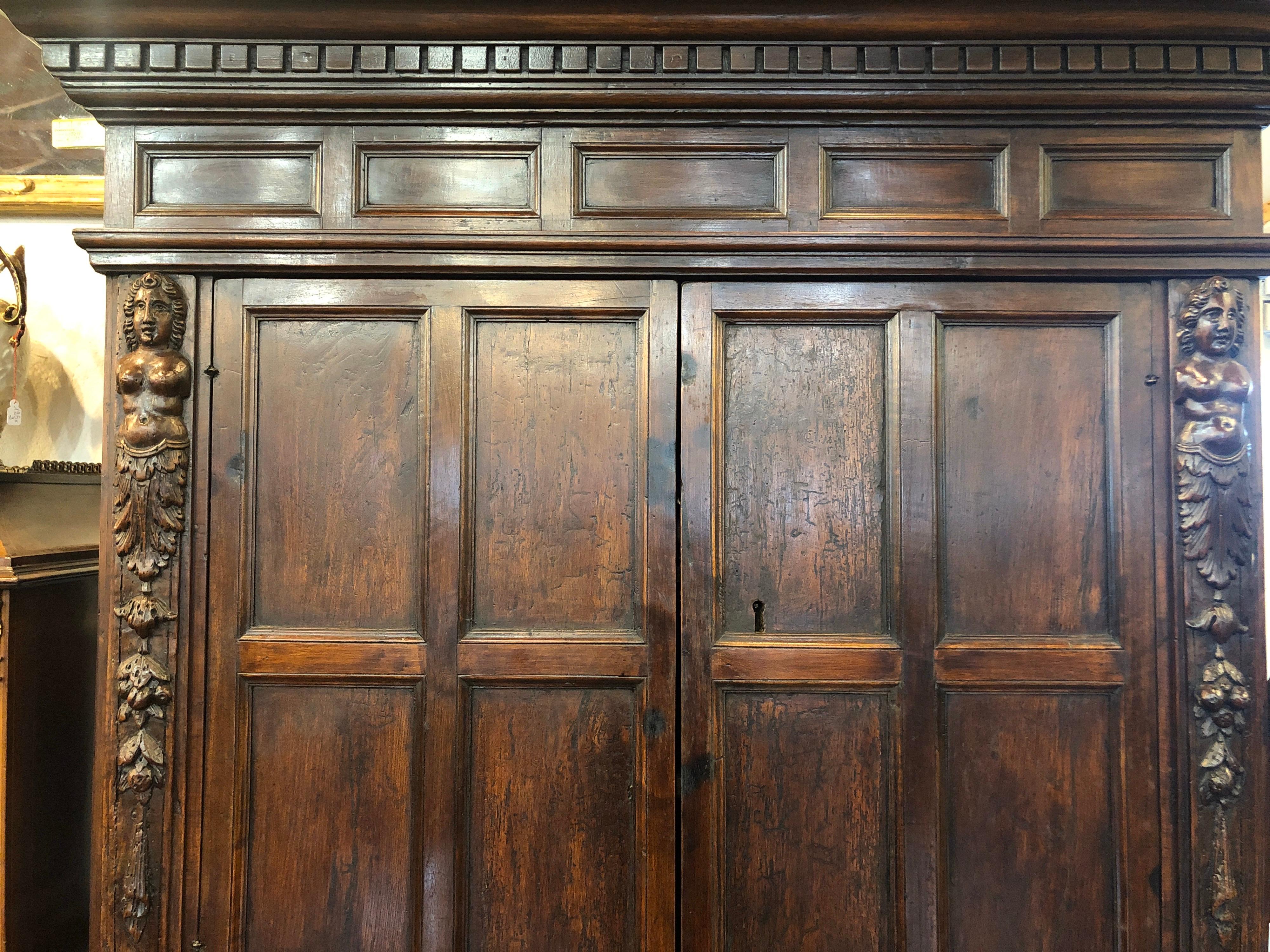 16th Century Renaissance Italian Wood Walnut Credenzas, 1580 6