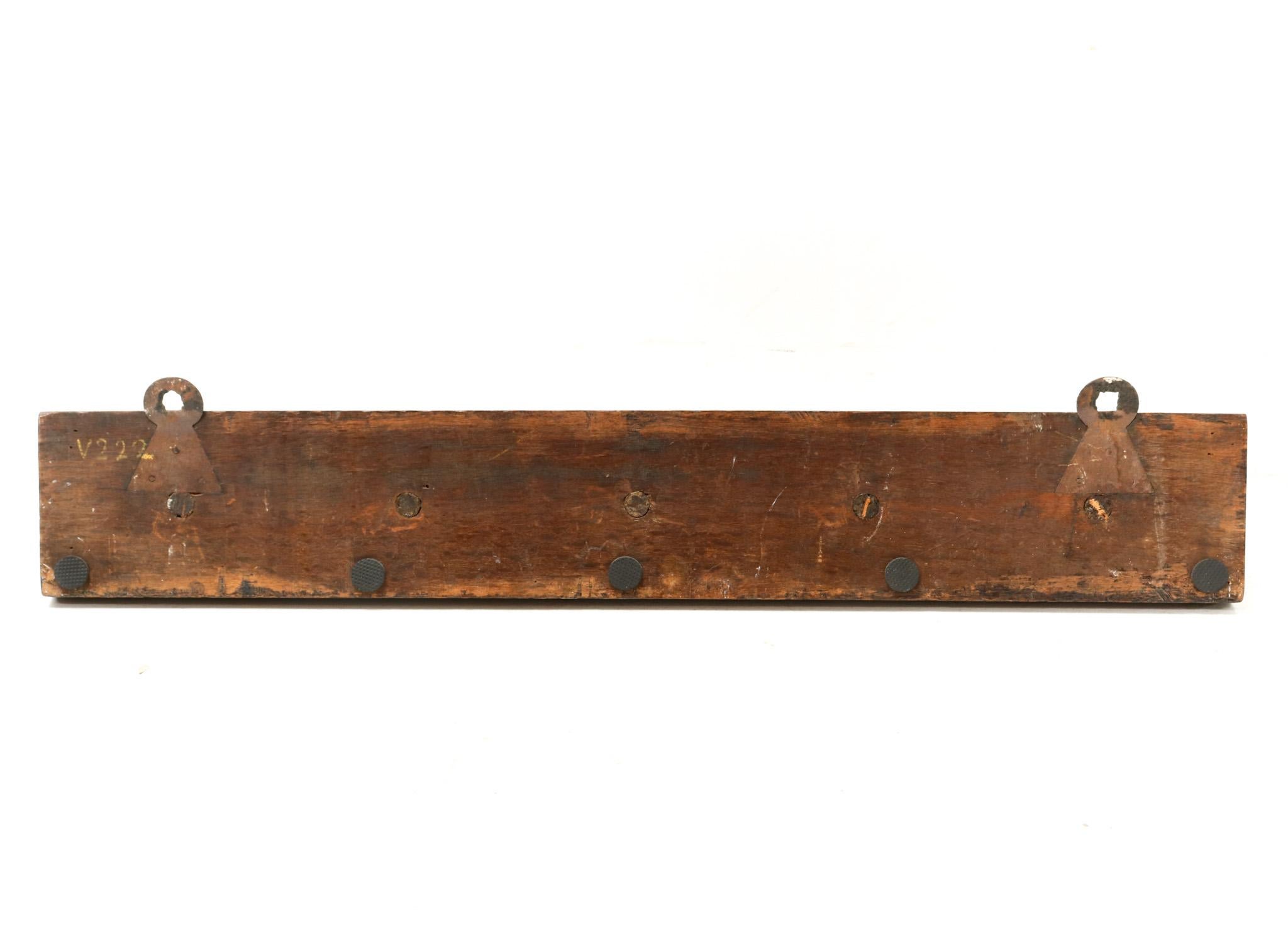 17th Century Rosewood and Ebony Coat Rack Attributed to Herman Doomer Amsterdam For Sale 1
