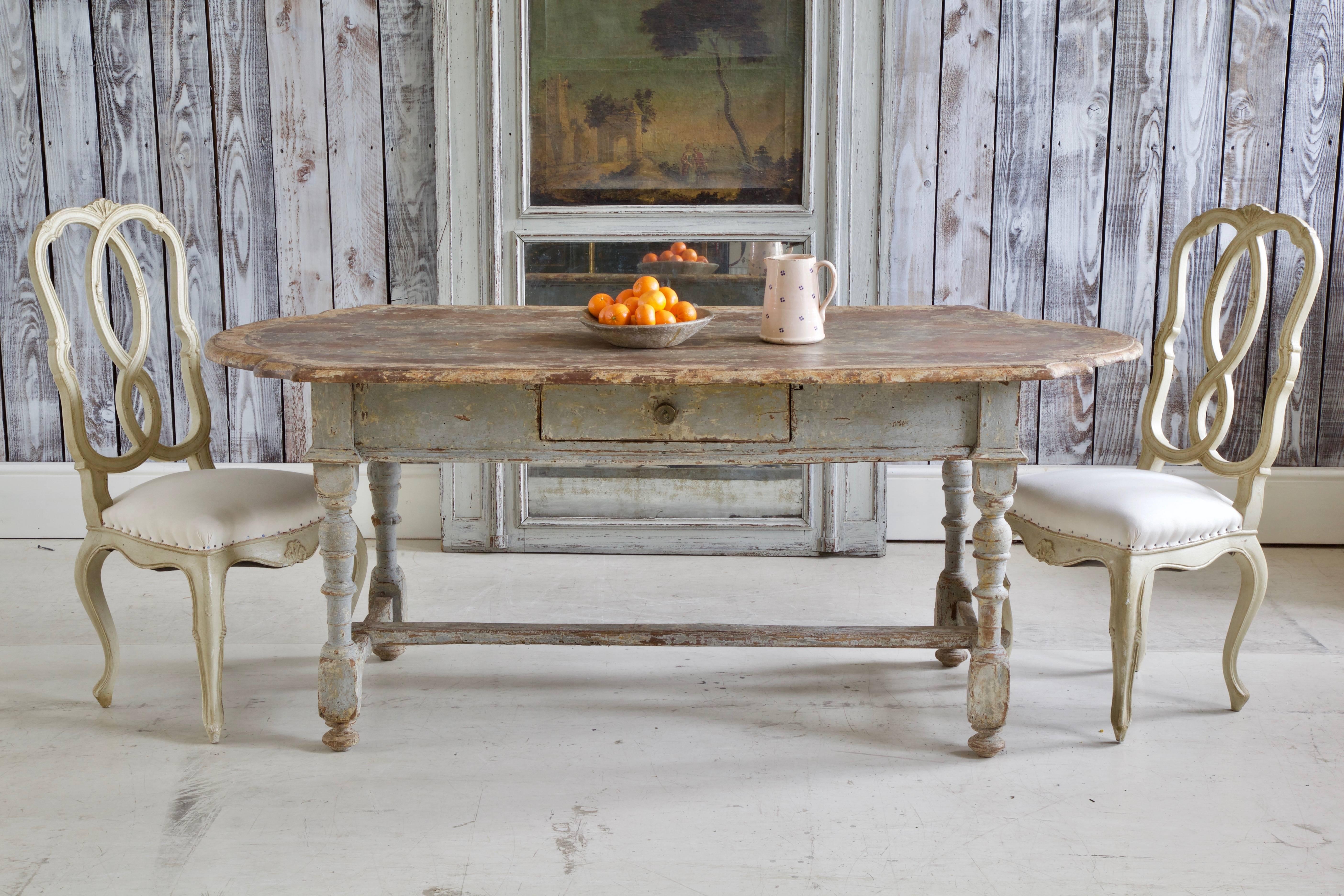 17th Century Rustic Farmhouse Table In Good Condition In London, Park Royal