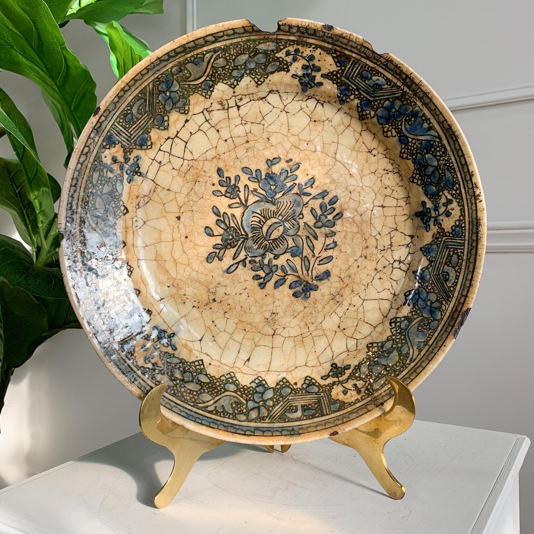 Ceramic 17th Century Safavid Blue Pottery Dish For Sale