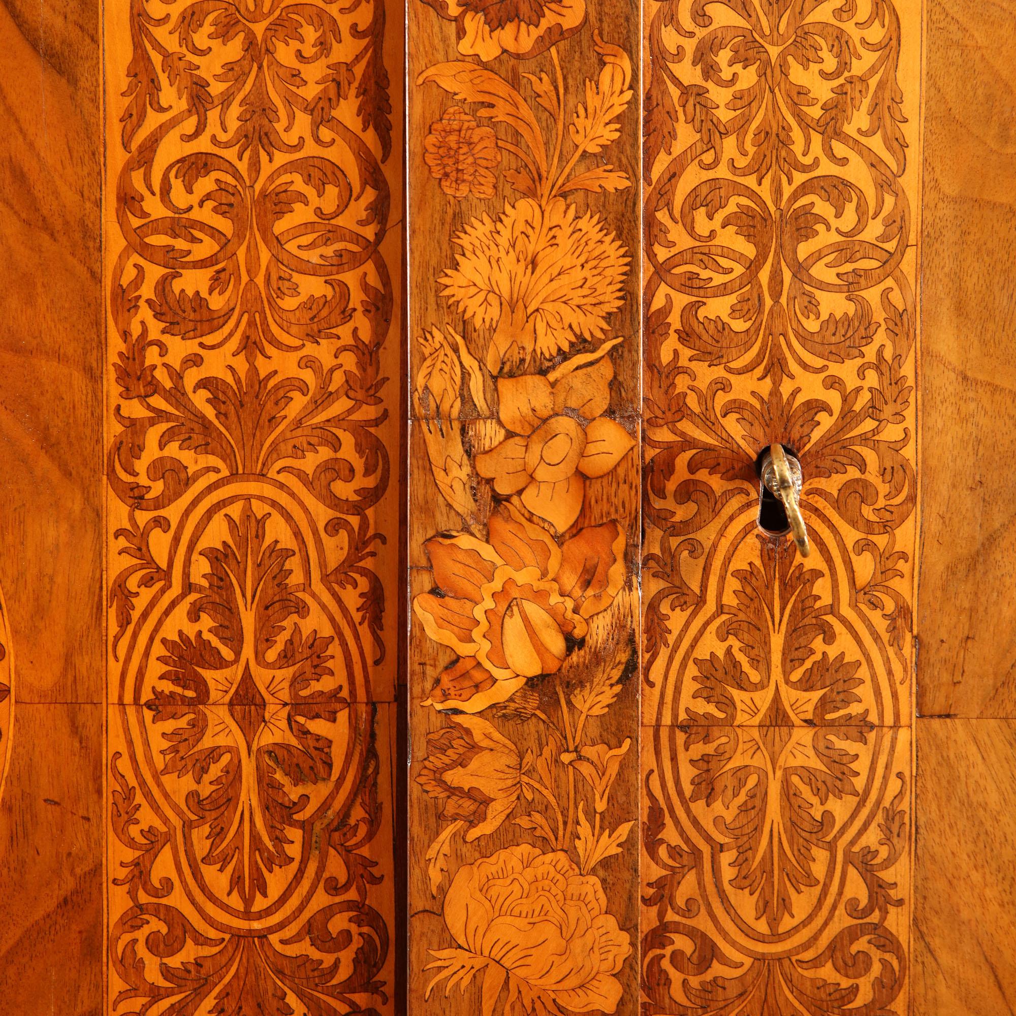 17th Century Seaweed Marquetry Cabinet on Stand In Good Condition In London, by appointment only