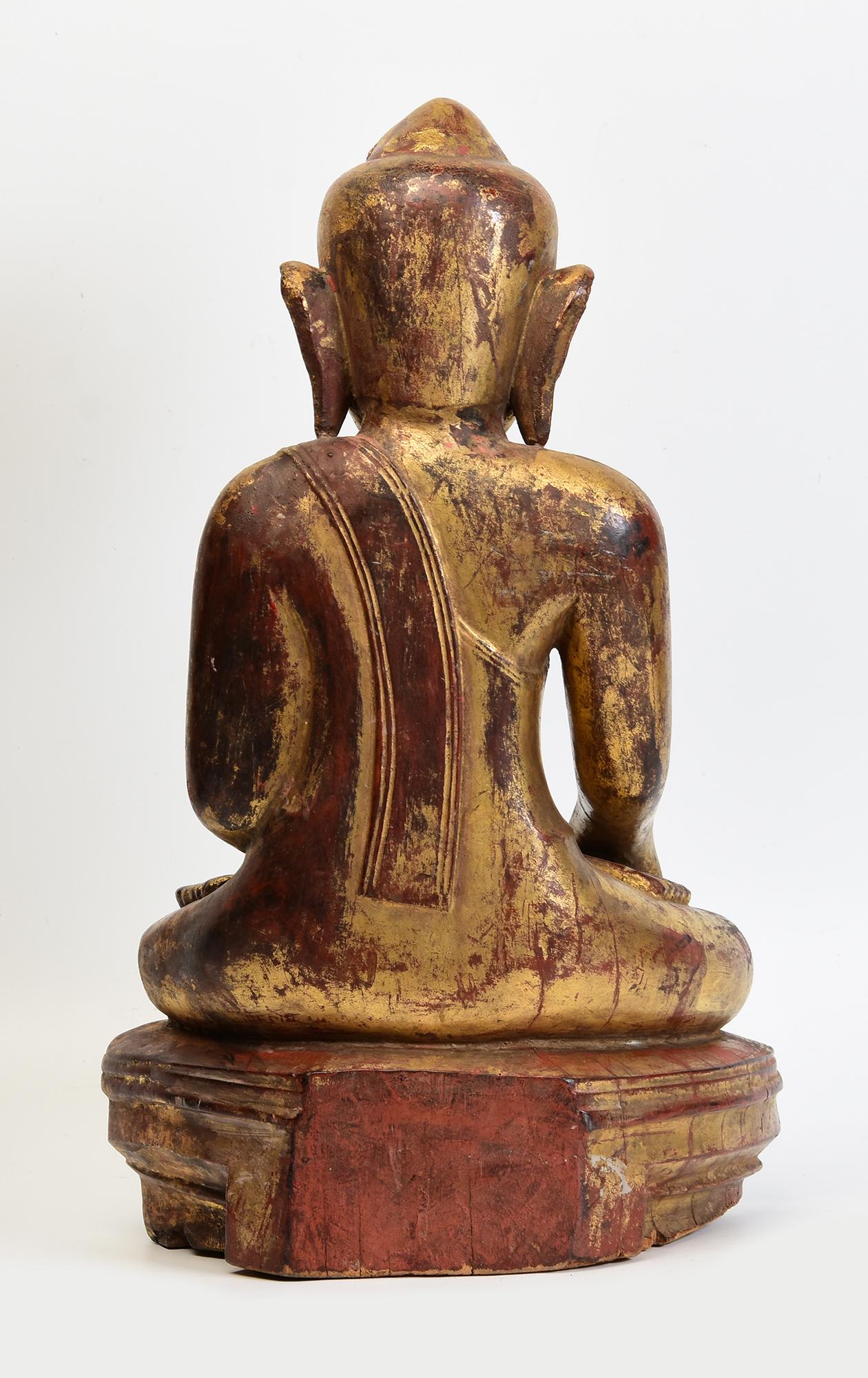 17th Century, Shan, Antique Burmese Wooden Seated Buddha For Sale 3