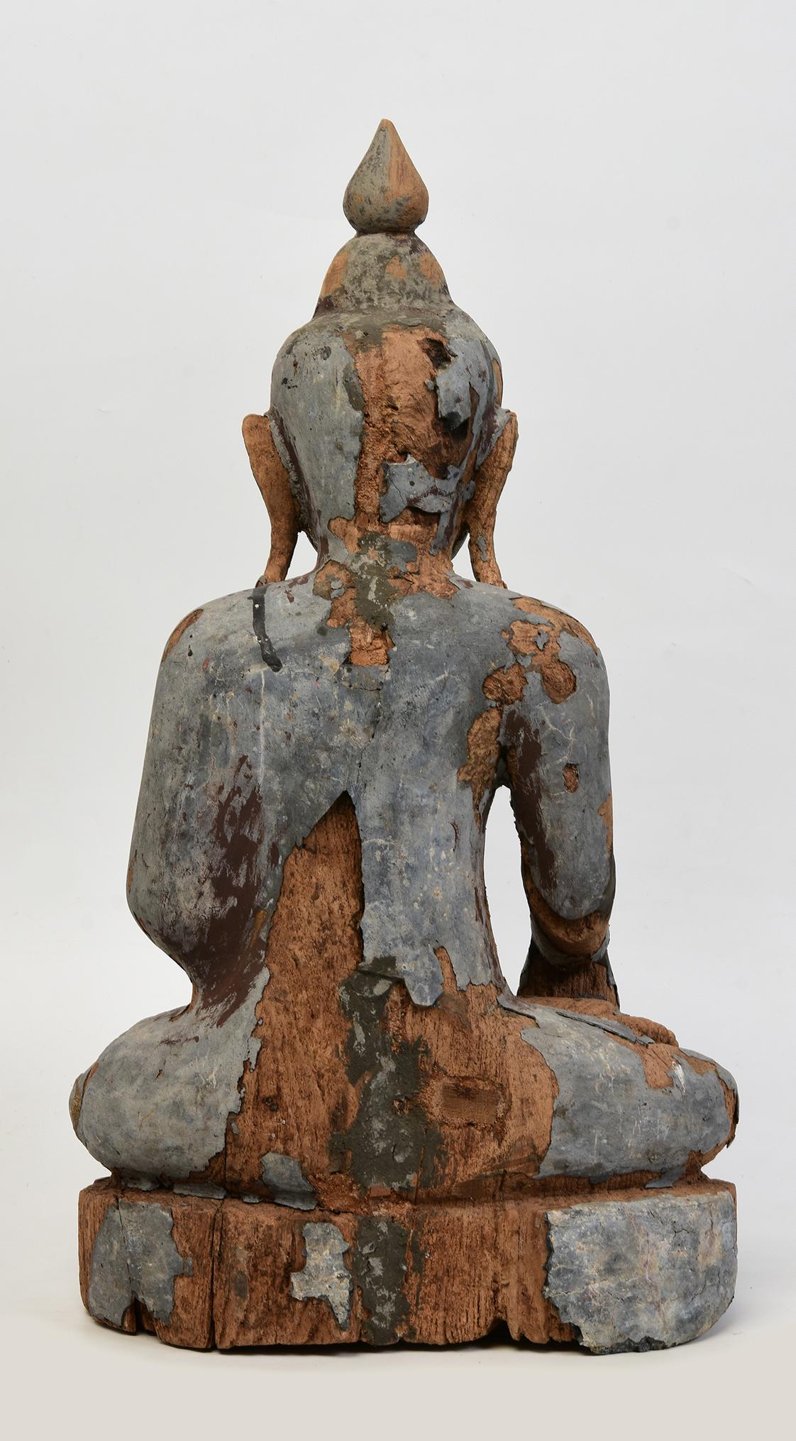 Siglo XVII, Shan, Buda sentado de madera birmano antiguo en venta 1