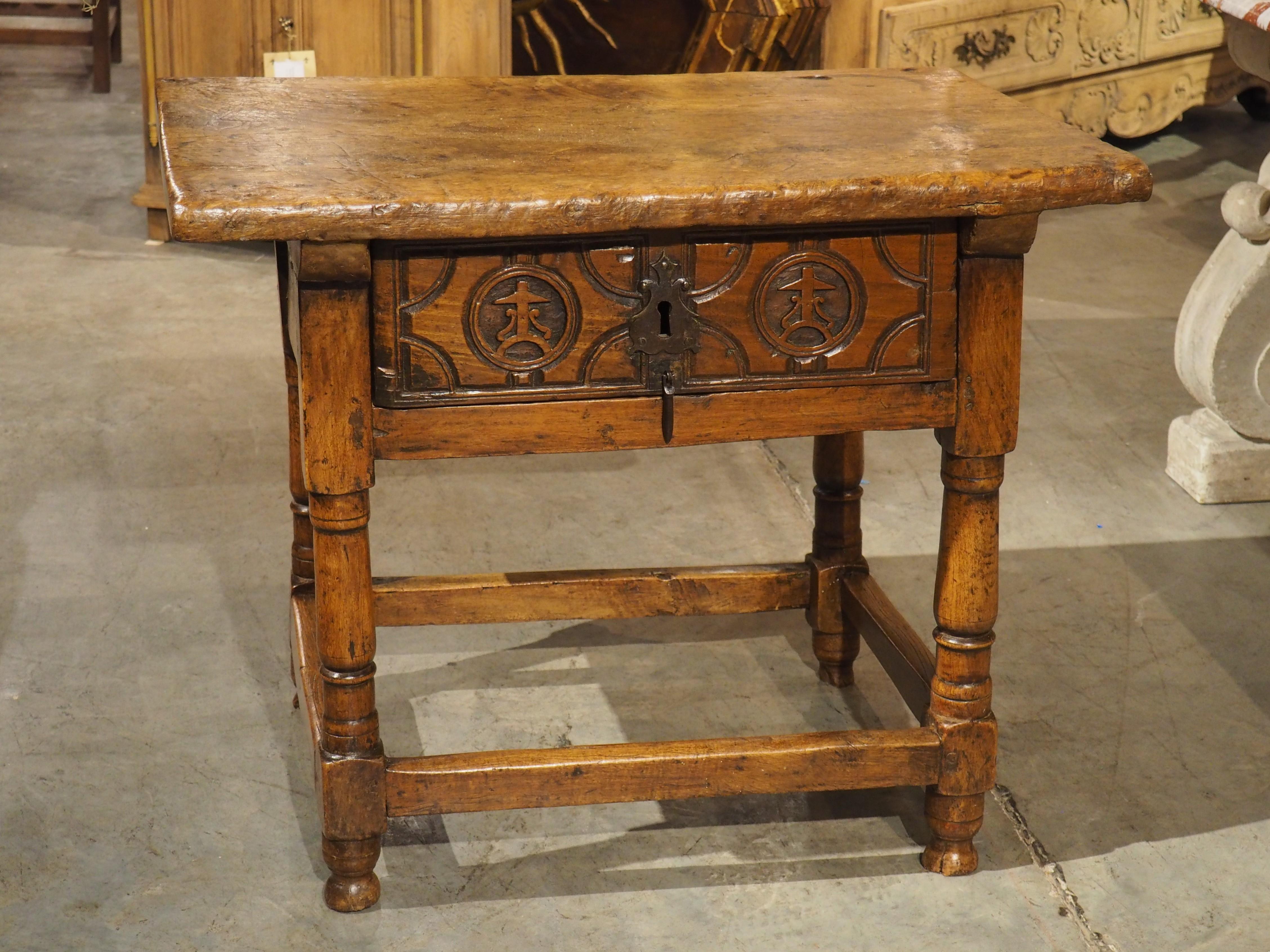 17th Century Single Oak Plank Side Table from Spain For Sale at 1stDibs