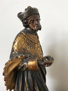 Statua di figura religiosa in legno dorato e policromo del XVII secolo