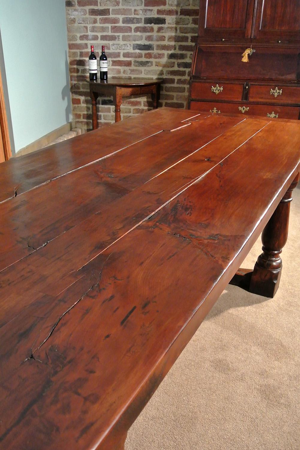 17th Century Solid Yew Wood Refectory Table In Good Condition In Dallington, East Sussex