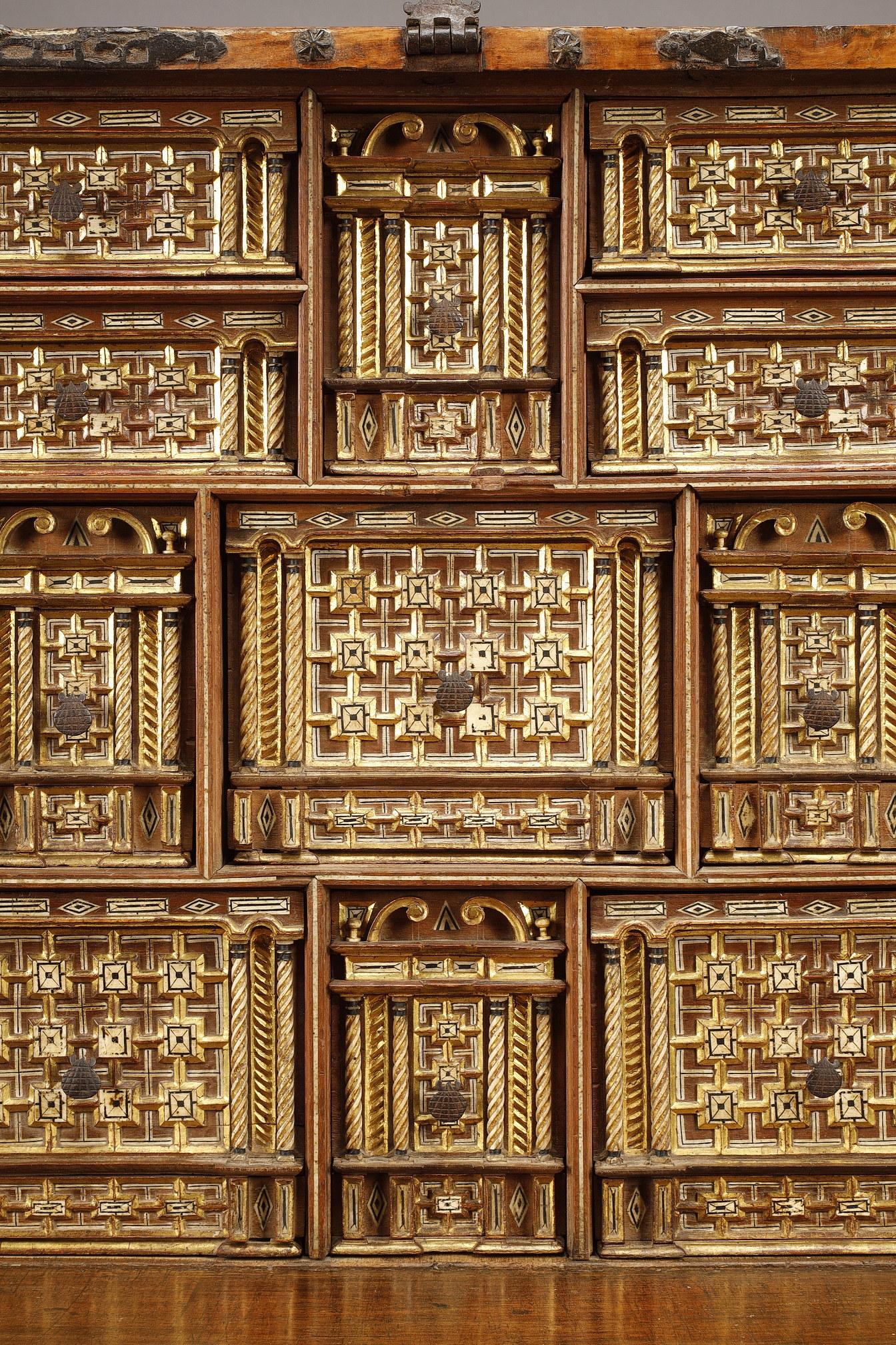 17th Century Spanish Bargueno and Taquillon in Walnut and Bone Marquetry 6