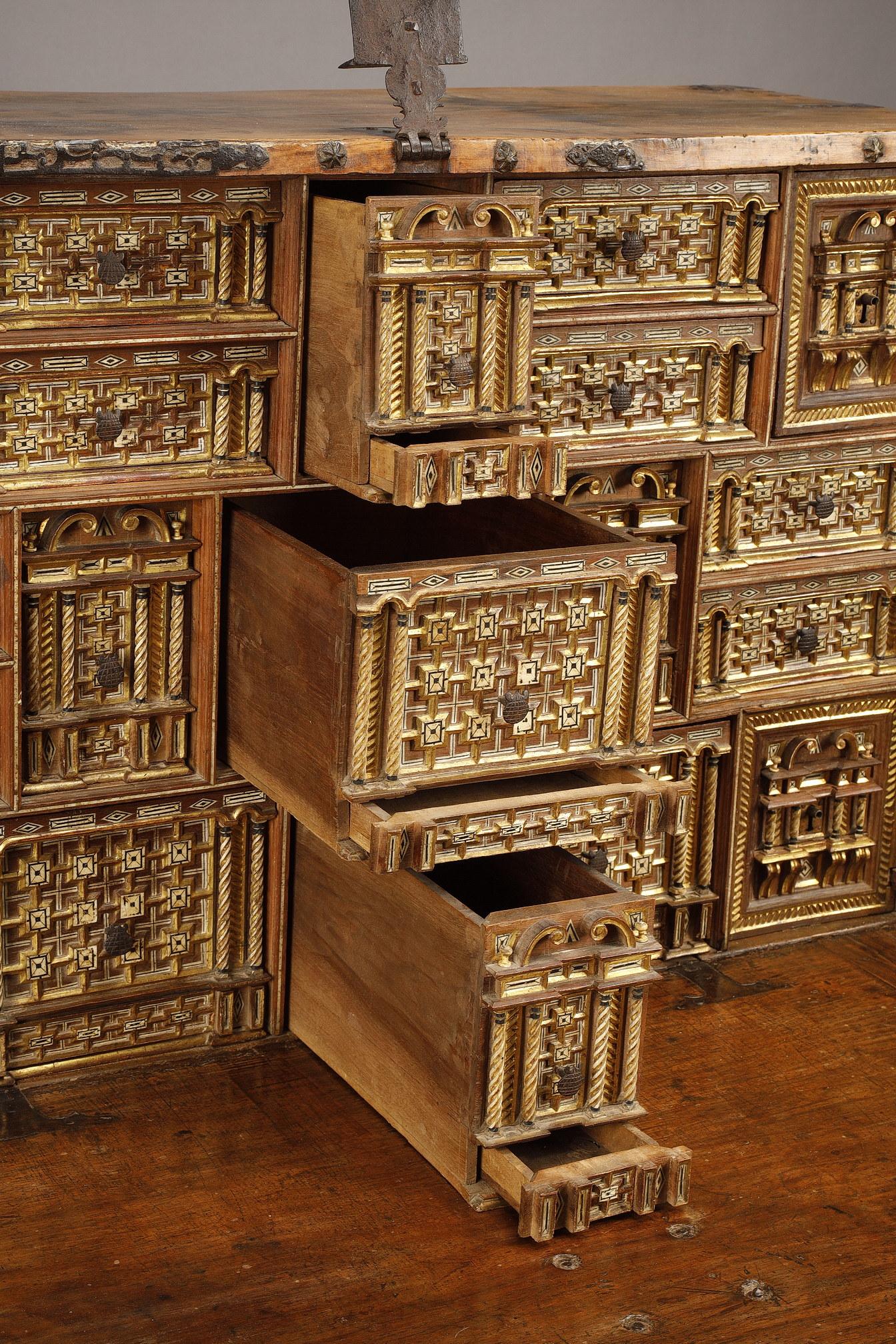 17th Century Spanish Bargueno and Taquillon in Walnut and Bone Marquetry 7