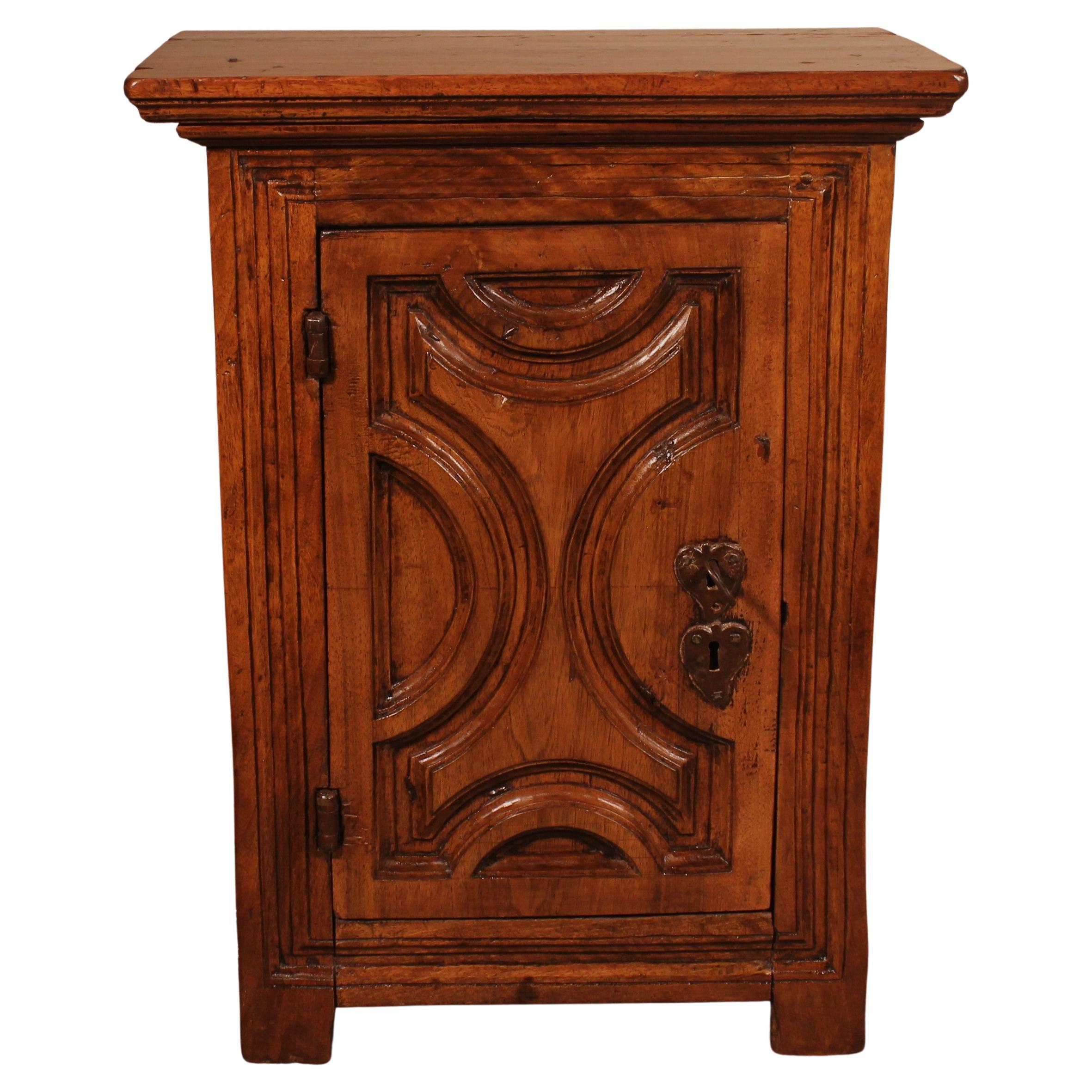 Spanish Renaissance Bargueno in Walnut, Early 17th Century at 1stDibs in