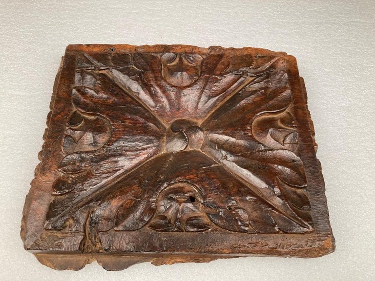 17th Century Spanish Carved Walnut Door Panel For Sale 10