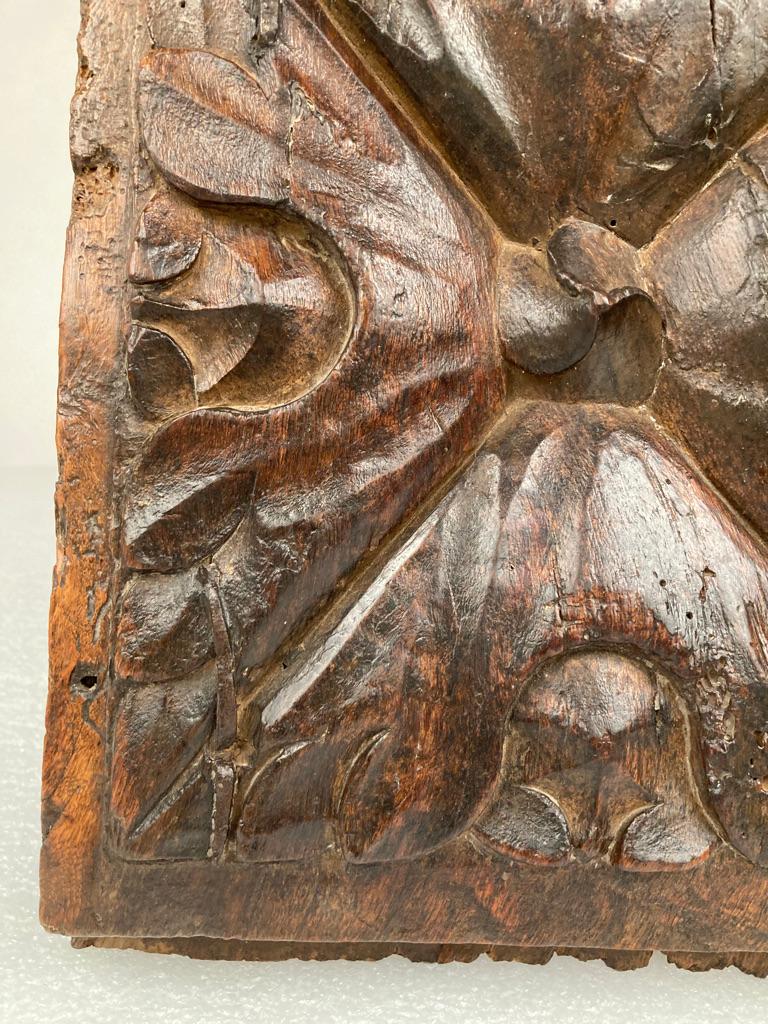17th Century Spanish Carved Walnut Door Panel For Sale 1